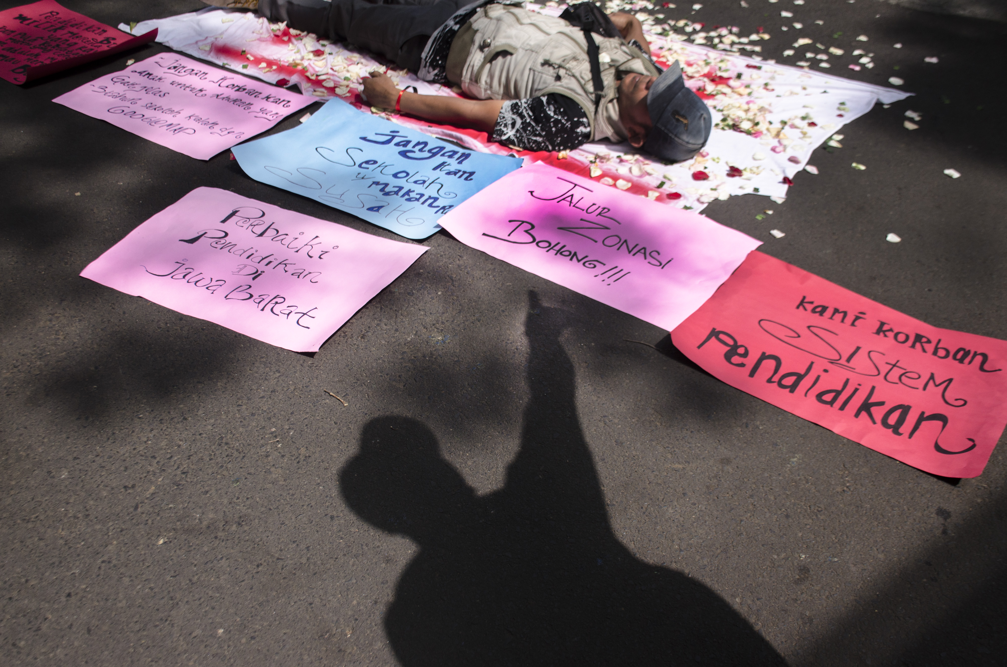 Unjuk rasa sistem PPDB