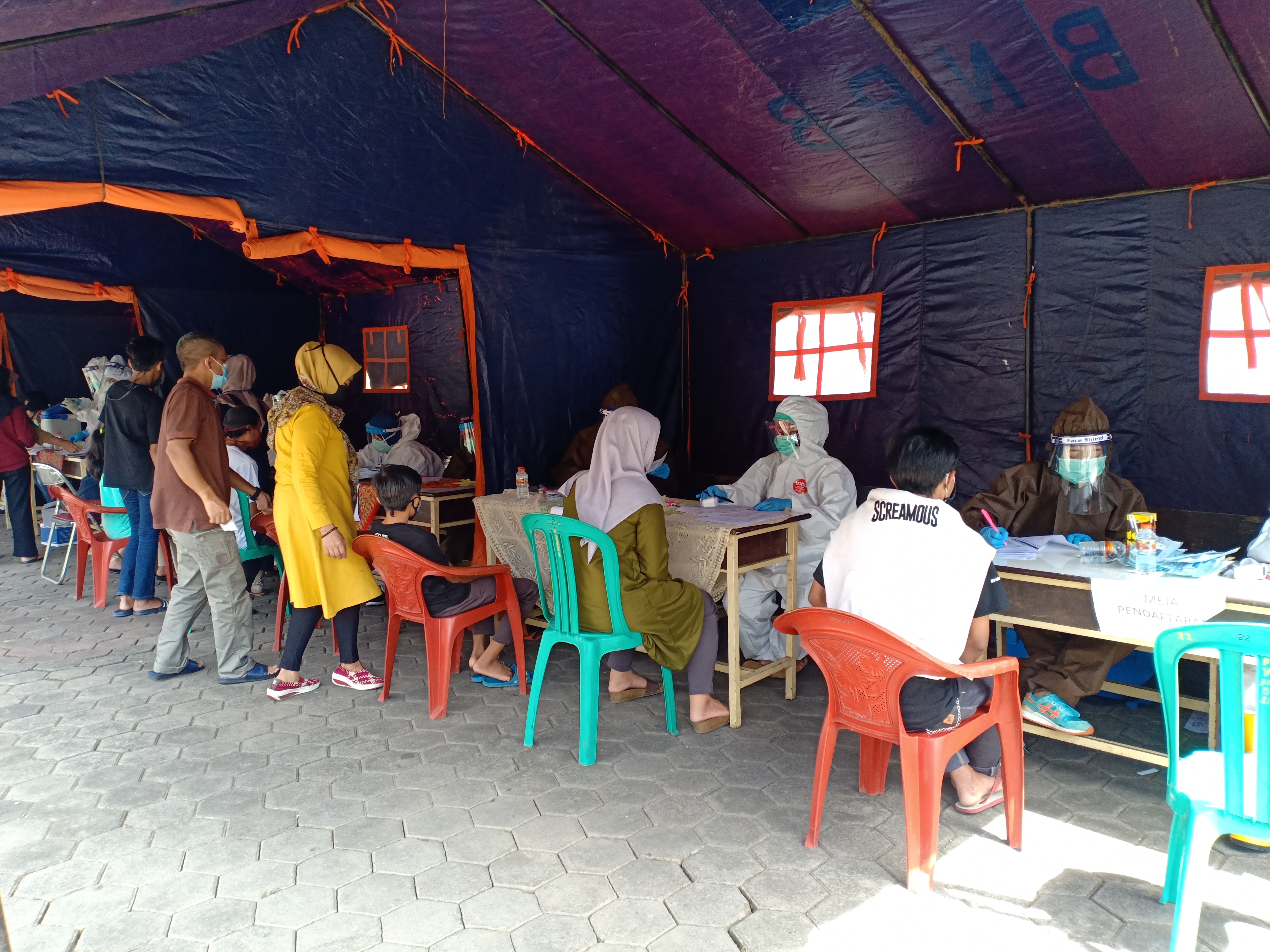 Satu Warga Positif Covid se-RT Dikarantina