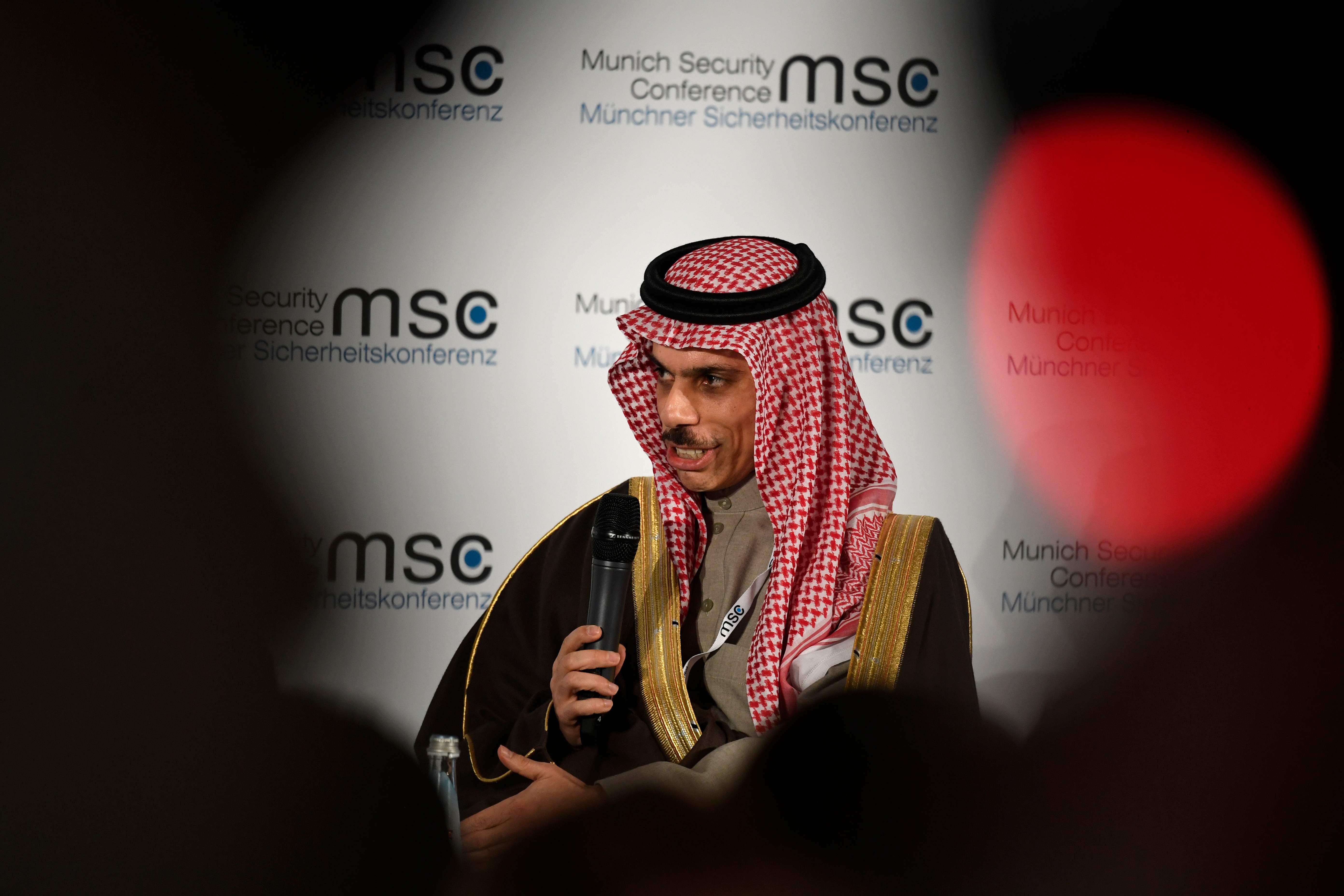 Menteri Luar Negeri Arab Saudi Pangeran Faisal bin Farhan