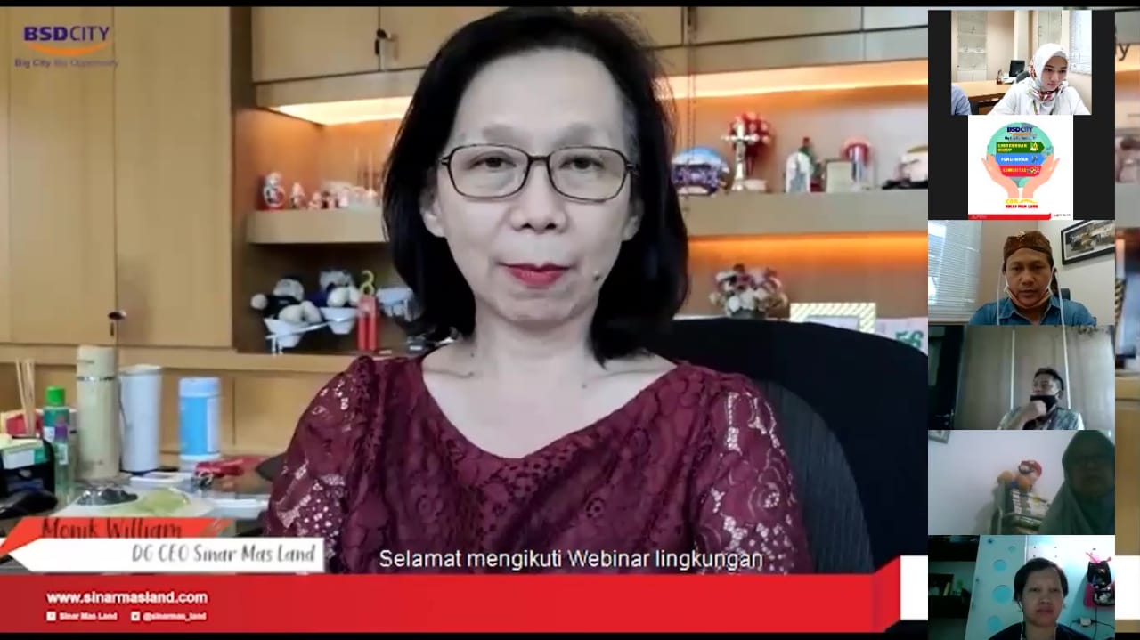 Deputy Group CEO Sinar Mas Land, Monik William memberikan sambutan dalam acara Festival Hijau ke-17 melalui aplikasi Zoom, Kamis (24/6). 