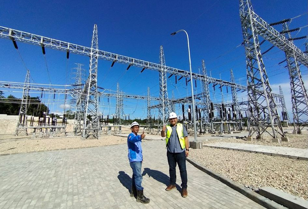 Pembangkit Listrik Tenaga Mesin dan Gas (PLTMG) berkekuatan 40 Mega Watt di Desa Lifuleo, Kecamatan Kupang Barat, Kabupaten Kupang, NTT