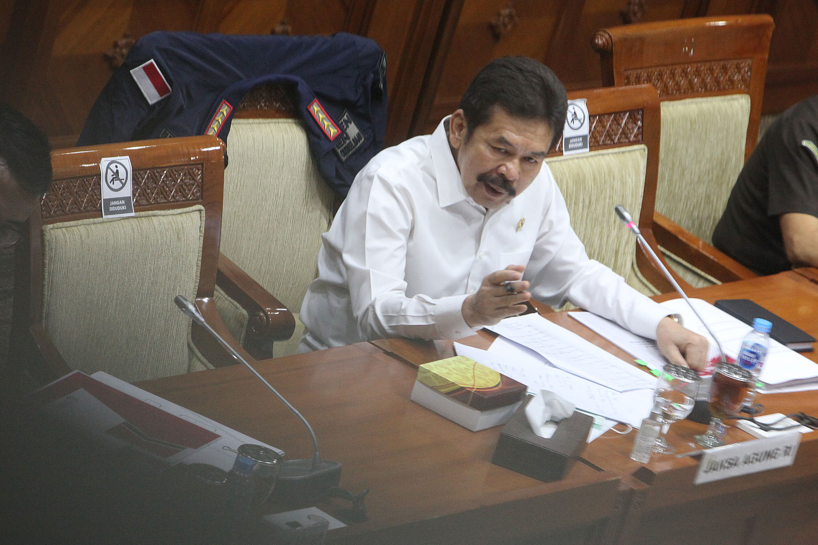 Jaksa Agung ST Burhanuddin mengikuti raker di Komisi III DPR, hari ini.