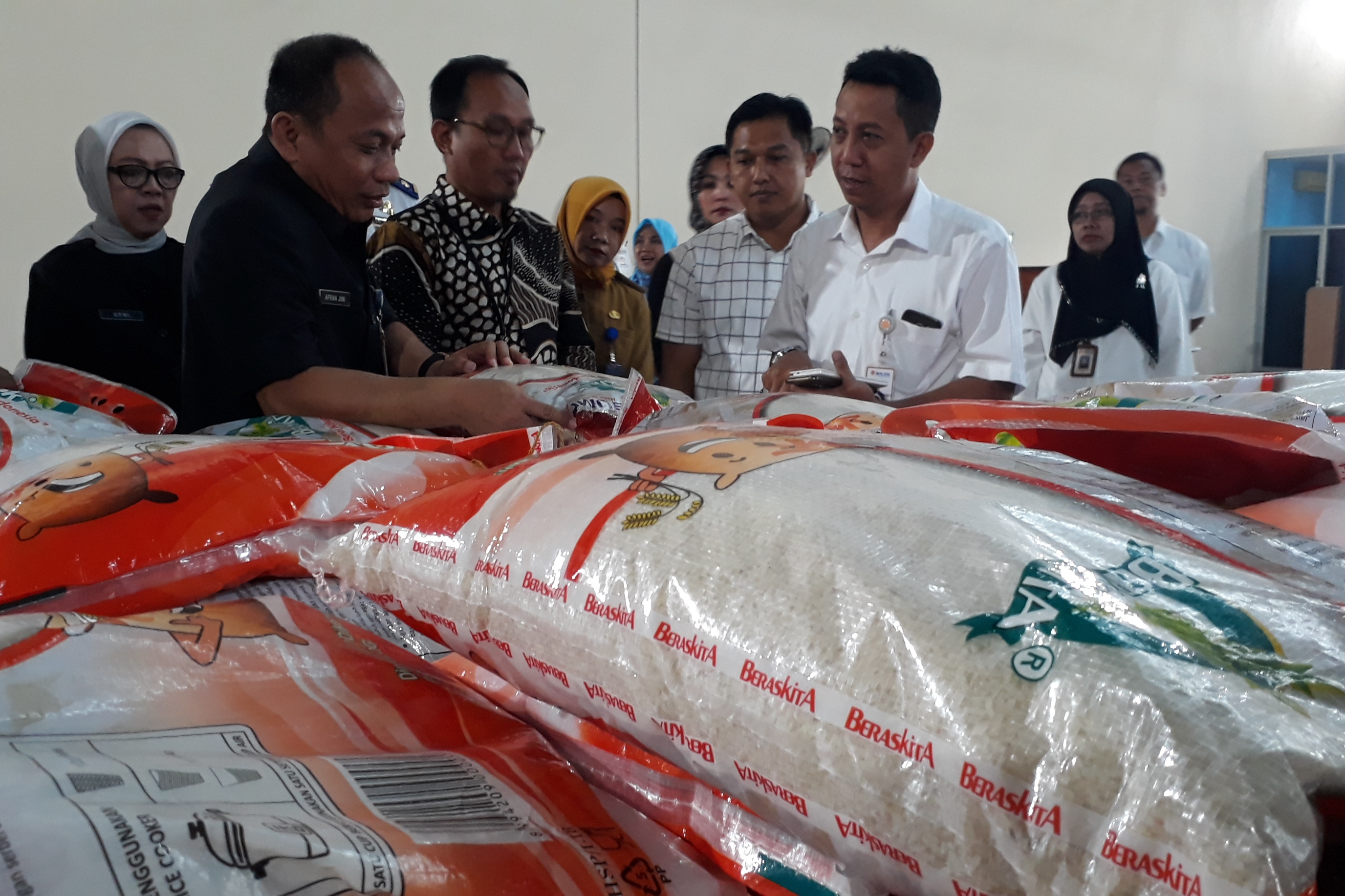 Ilustrasi beras Bulog.