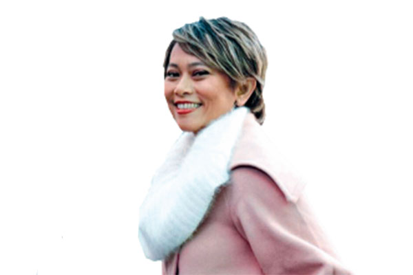 Traveler sekaligus founder Taman Bacaan Pelangi, Nila Tanzil