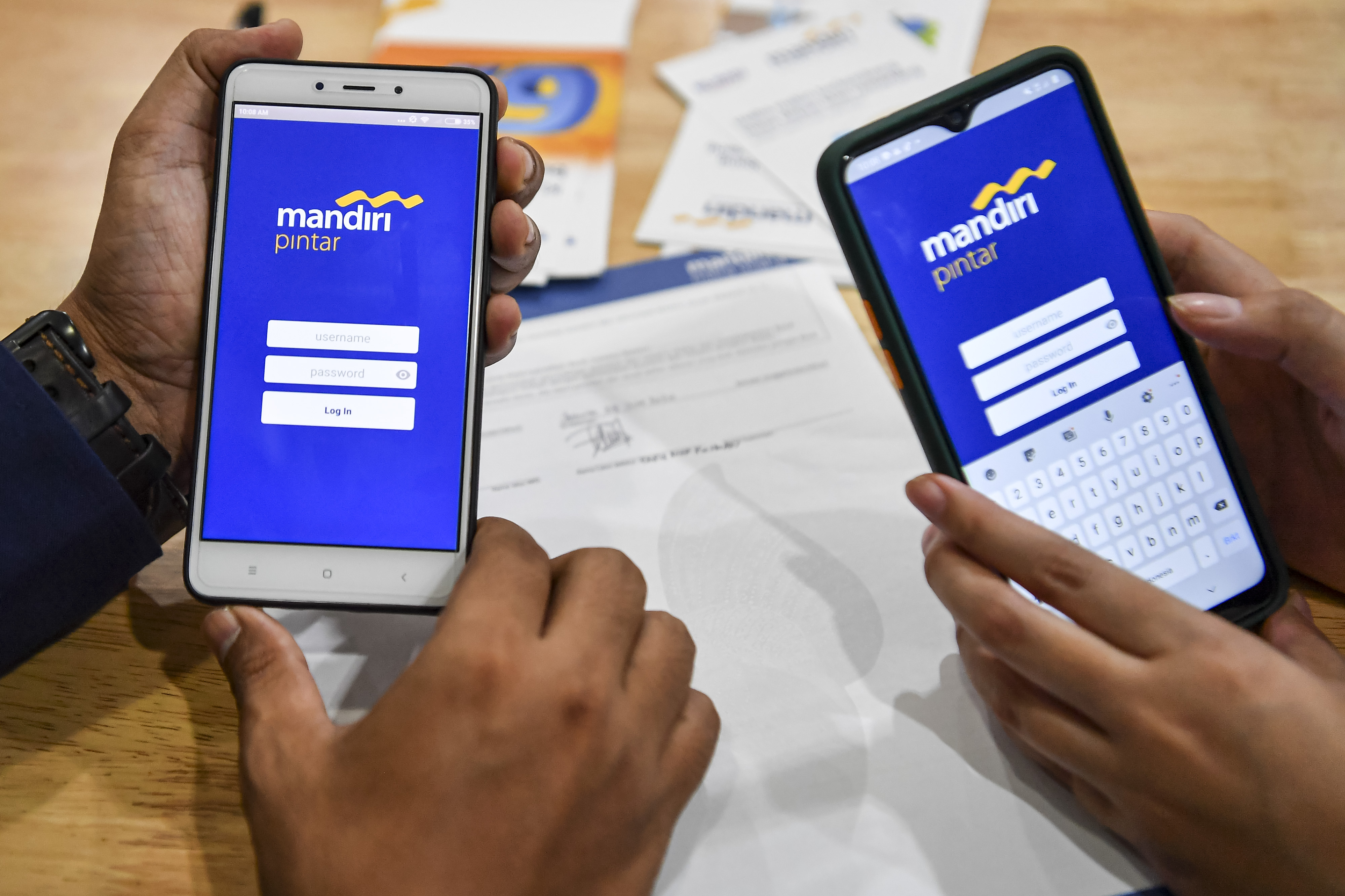 Aplikasi pengajuan kredit mikro Bank Mandiri