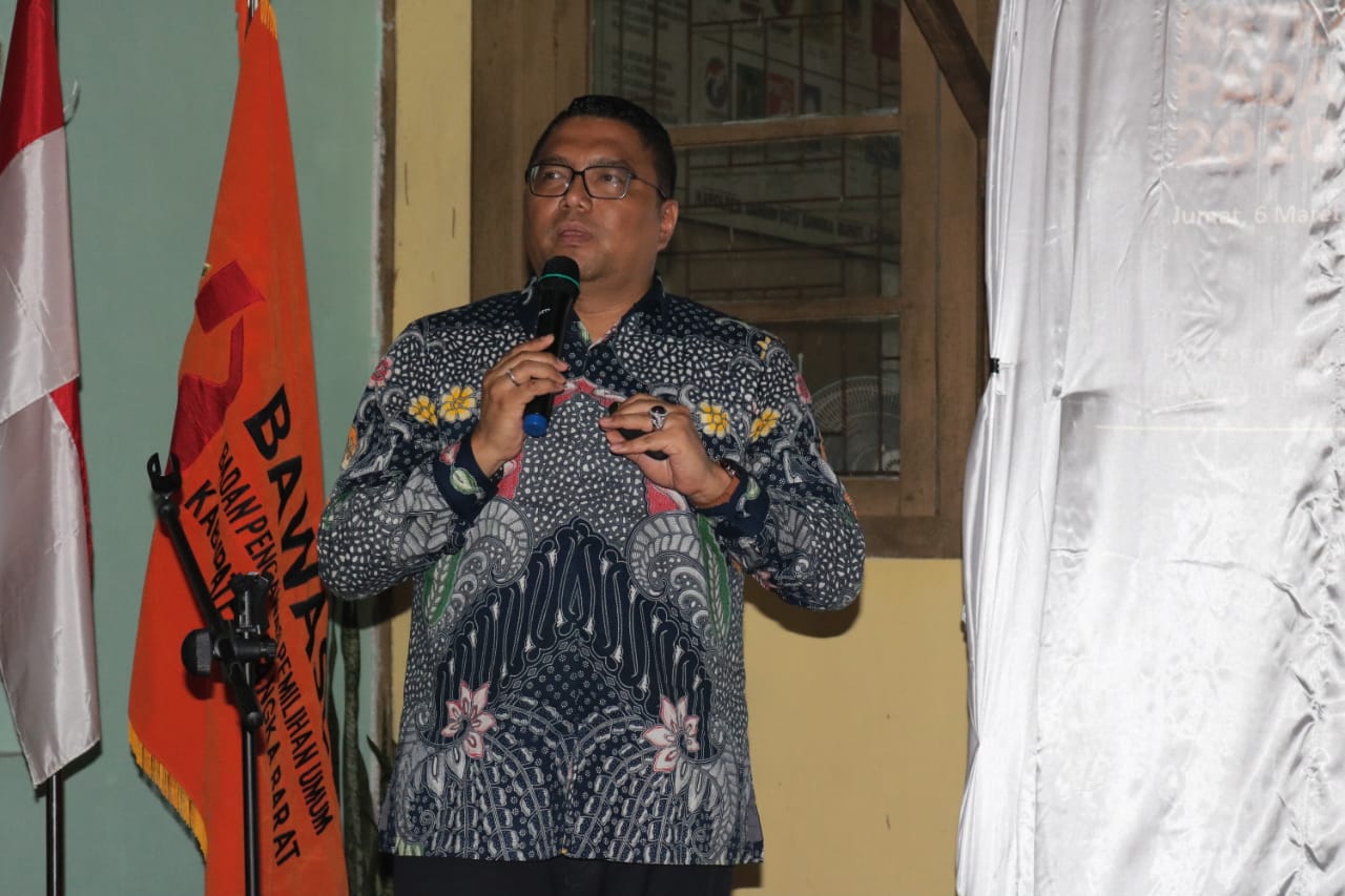 Anggota Bawaslu Fritz Edward Siregar