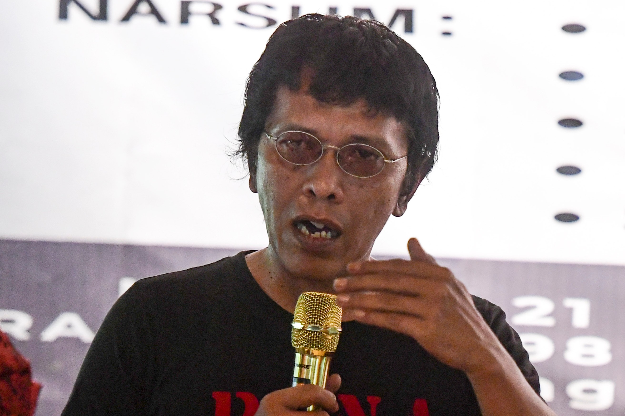 Politisi PDIP Adian Napitupulu