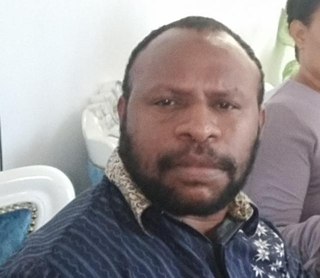 Tokoh Muda Papua asal Kabupaten Boven Digul Bernolfus Tingge