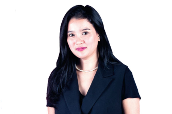 Aktris Marcella Zalianty