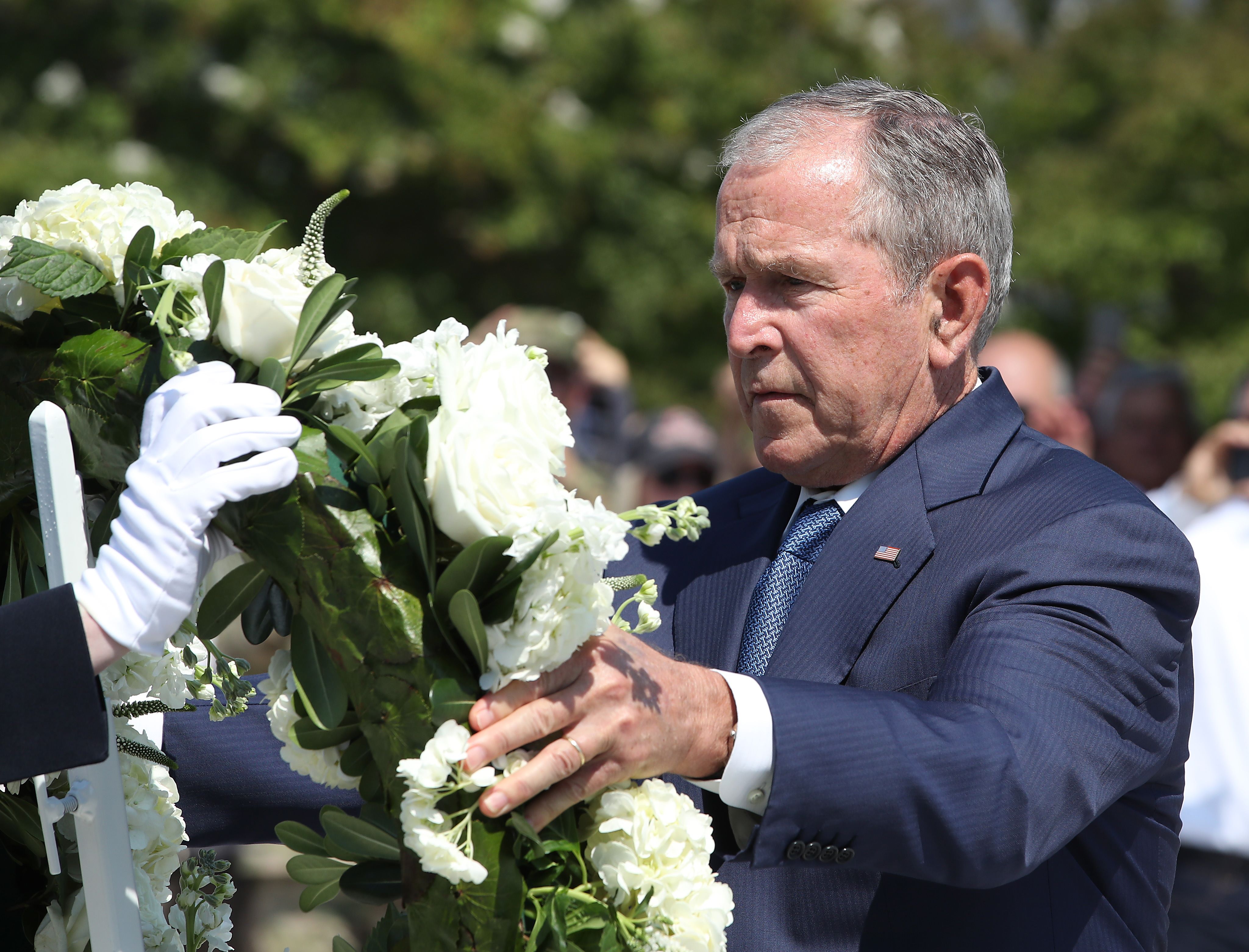 Mantan Presiden AS George W Bush