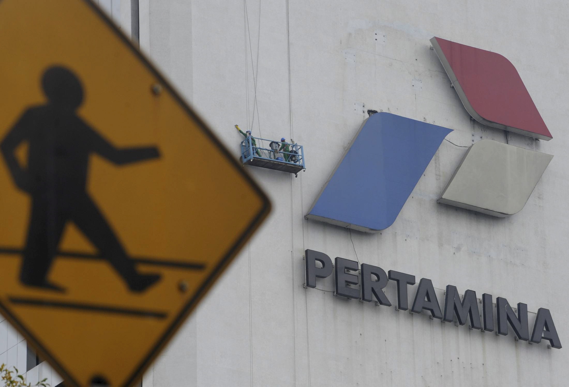 Pertamina kembali mencetak rekor terbarunya berupa setoran pajak dan dividen yang menembus Rp136,6 triliun pada 2019.