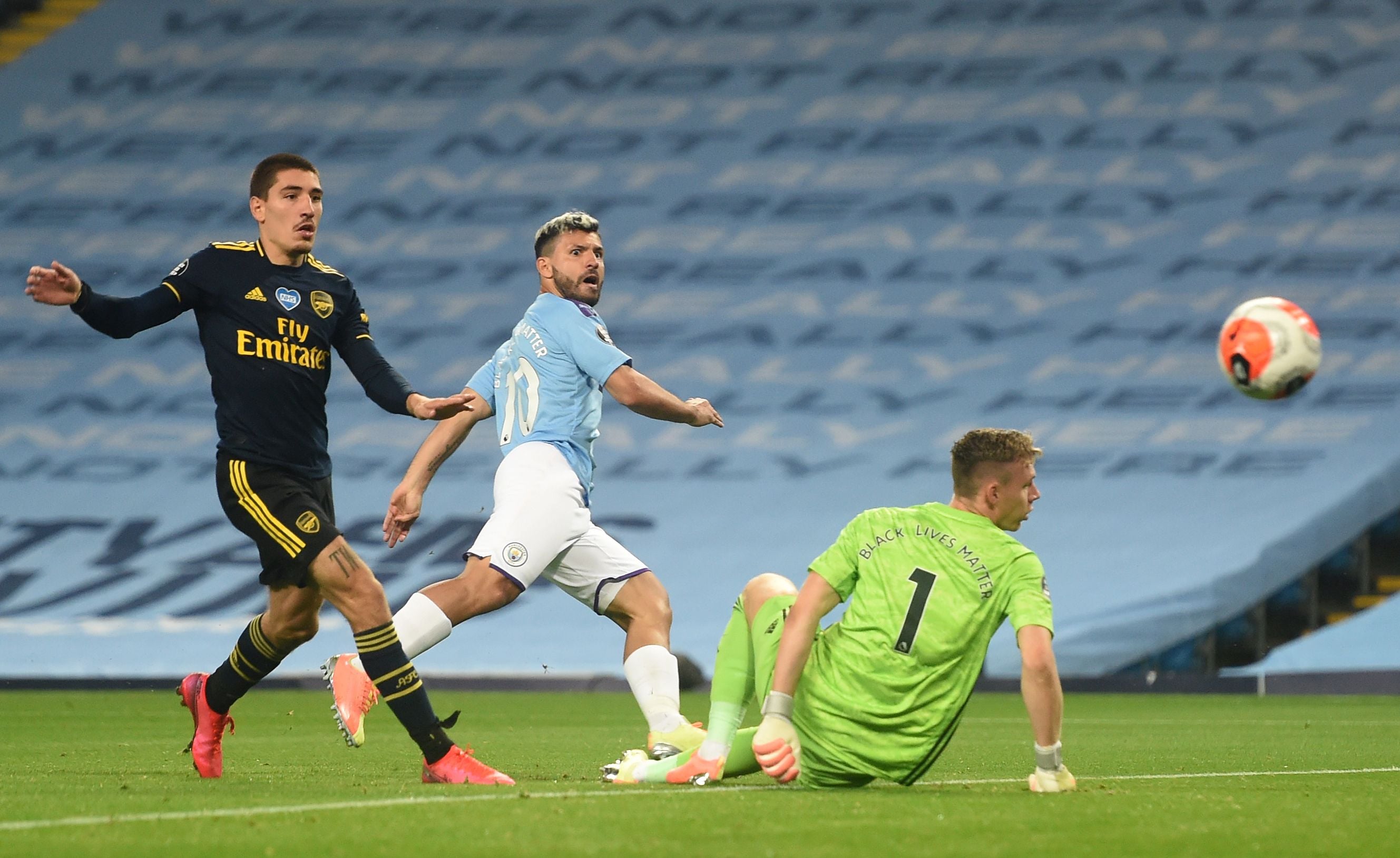  Tumpulnya Serangan Buat Arsenal Takluk 3-0 dari Manchester City