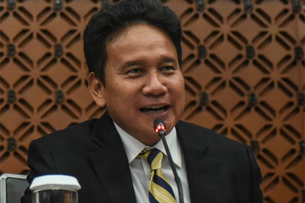 Direktur Utama Lembaga Pengembangan Perbankan Indonesia (LPPI) Mirza Adityaswara 