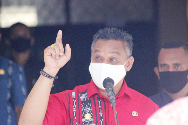  Bupati Sikka, Fransiskus Roberto Diogo