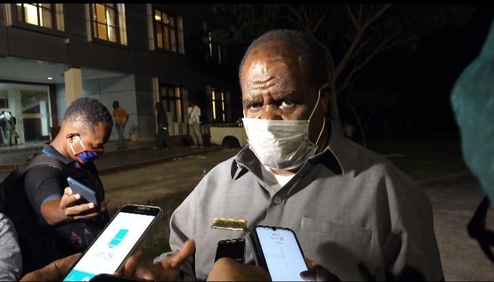 Bupati Sorong Johny Kamuru