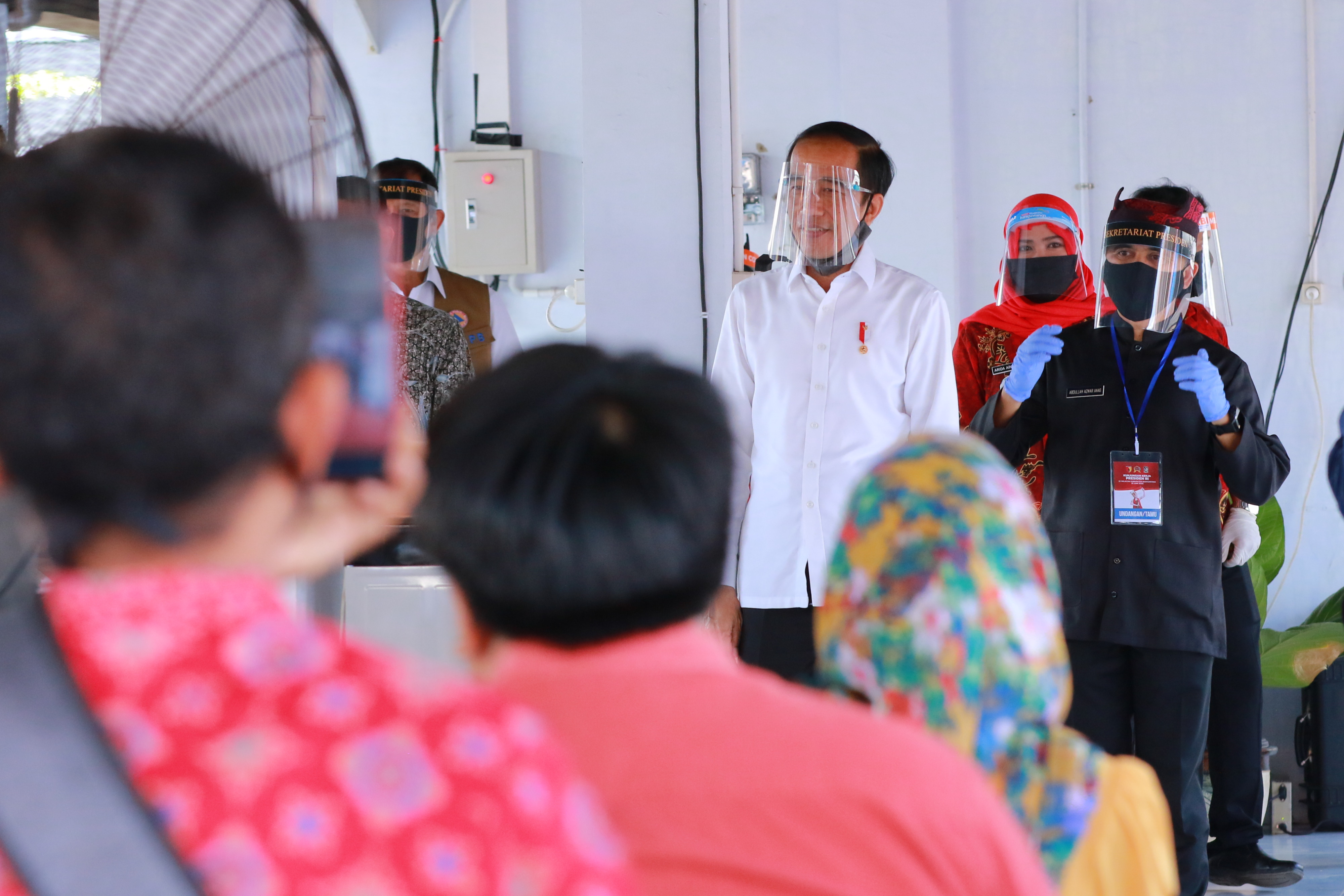 Jokowi Tinjau Pasar Pelayanan Publik di Banyuwangi