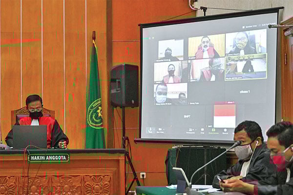 SIDANG VONIS PENUSUKAN WIRANTO