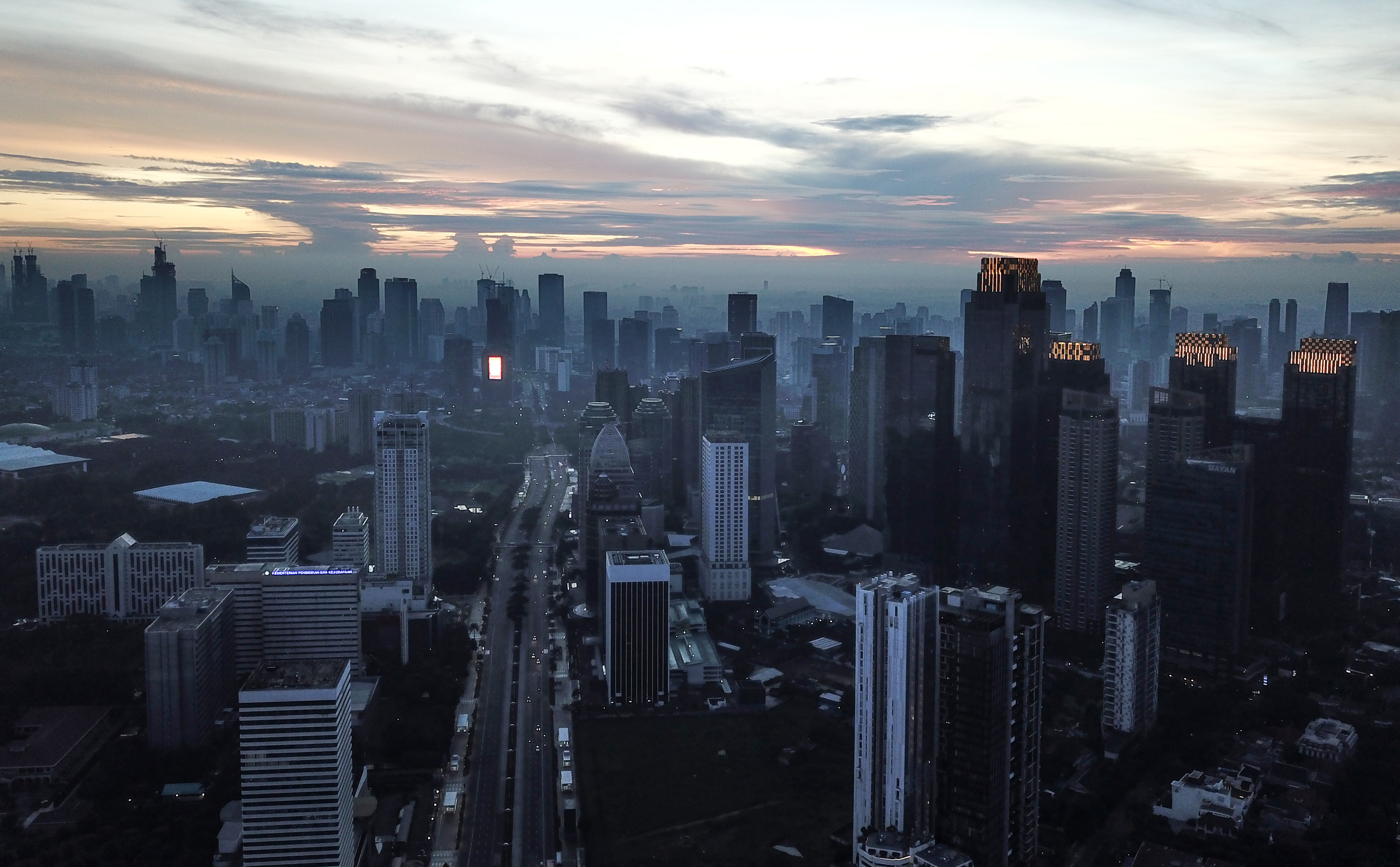 suasana perkantoran di Jakarta
