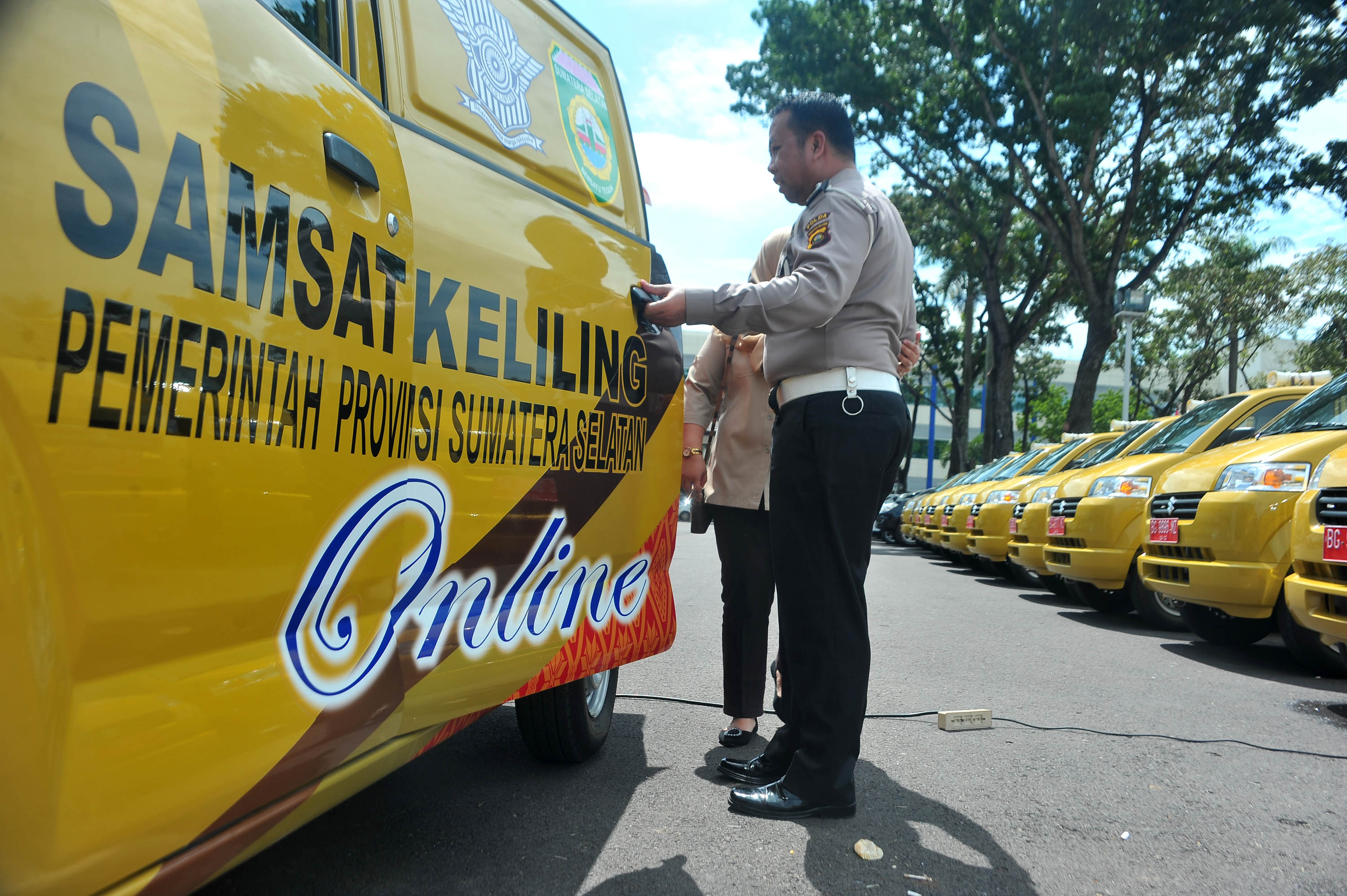 Pelayanan  Samsat keliling di Palembang selama wabah korona dihentikan sementara.