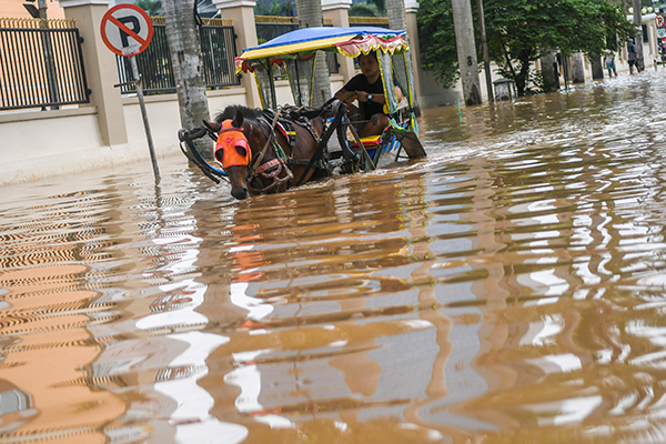 Di Tengah Pandemi, Pengendalian Banjir Jakarta Jalan Terus