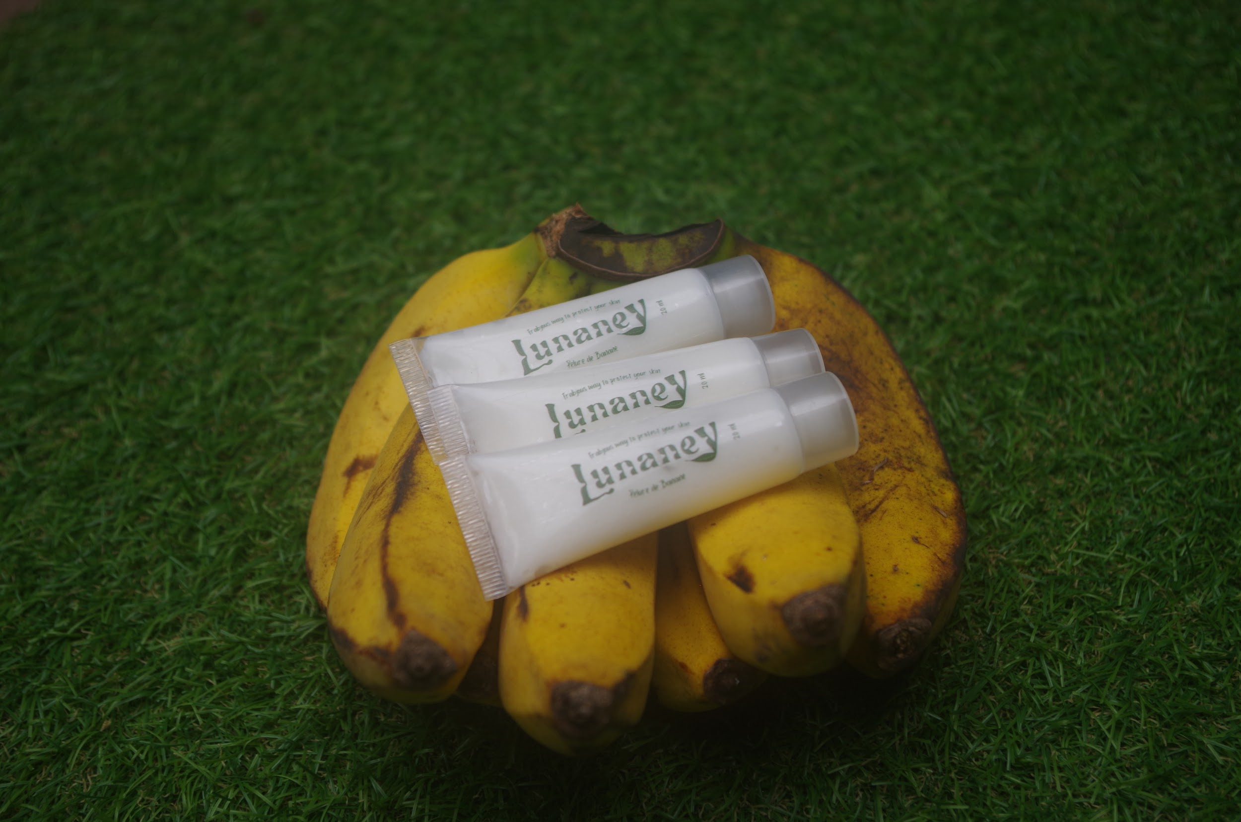 Lunaney: Tabir Surya dari Ekstrak Kulit Pisang Raja