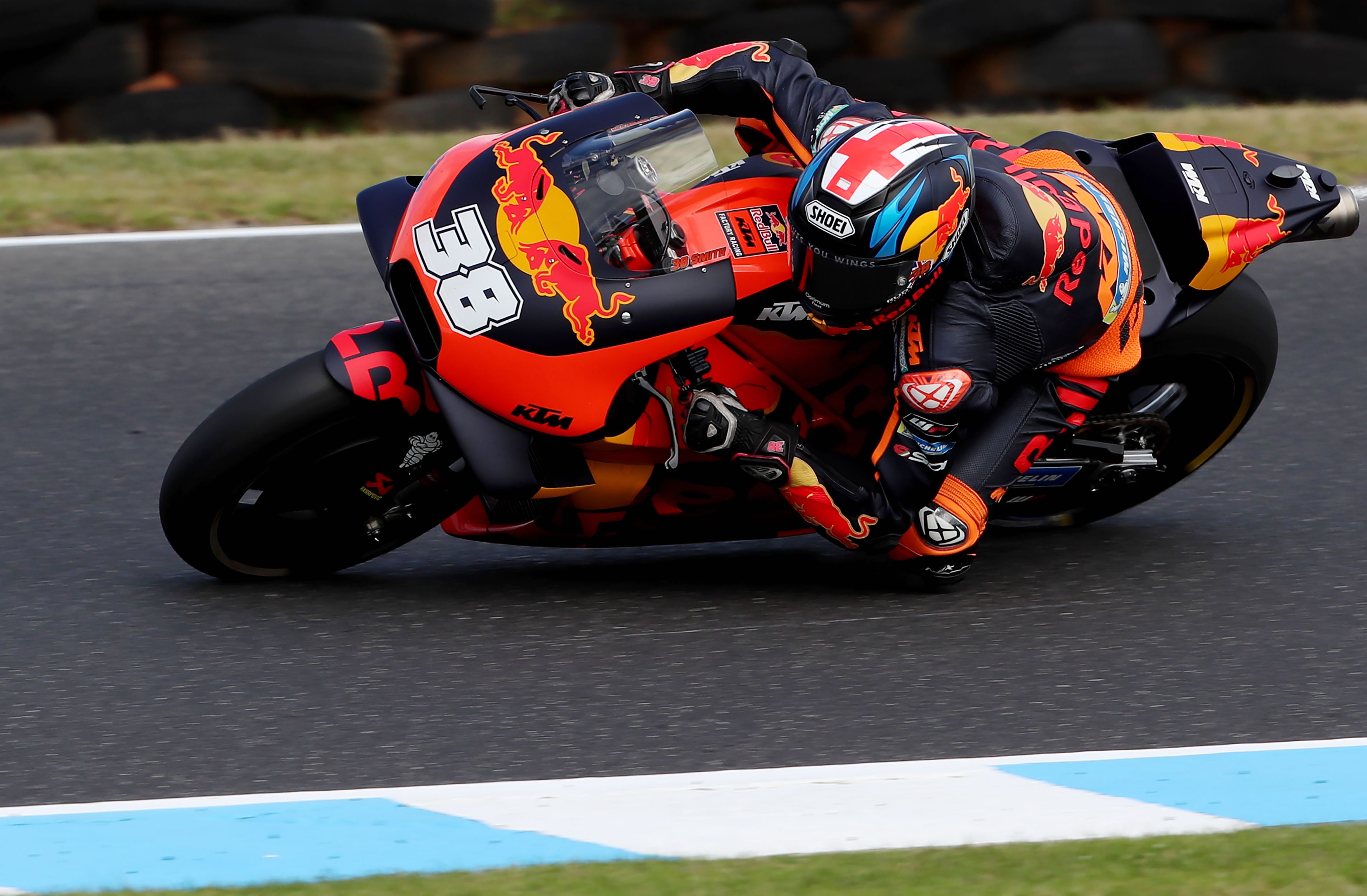 Bradley Smith saat membalap untuk Red Bull KTM