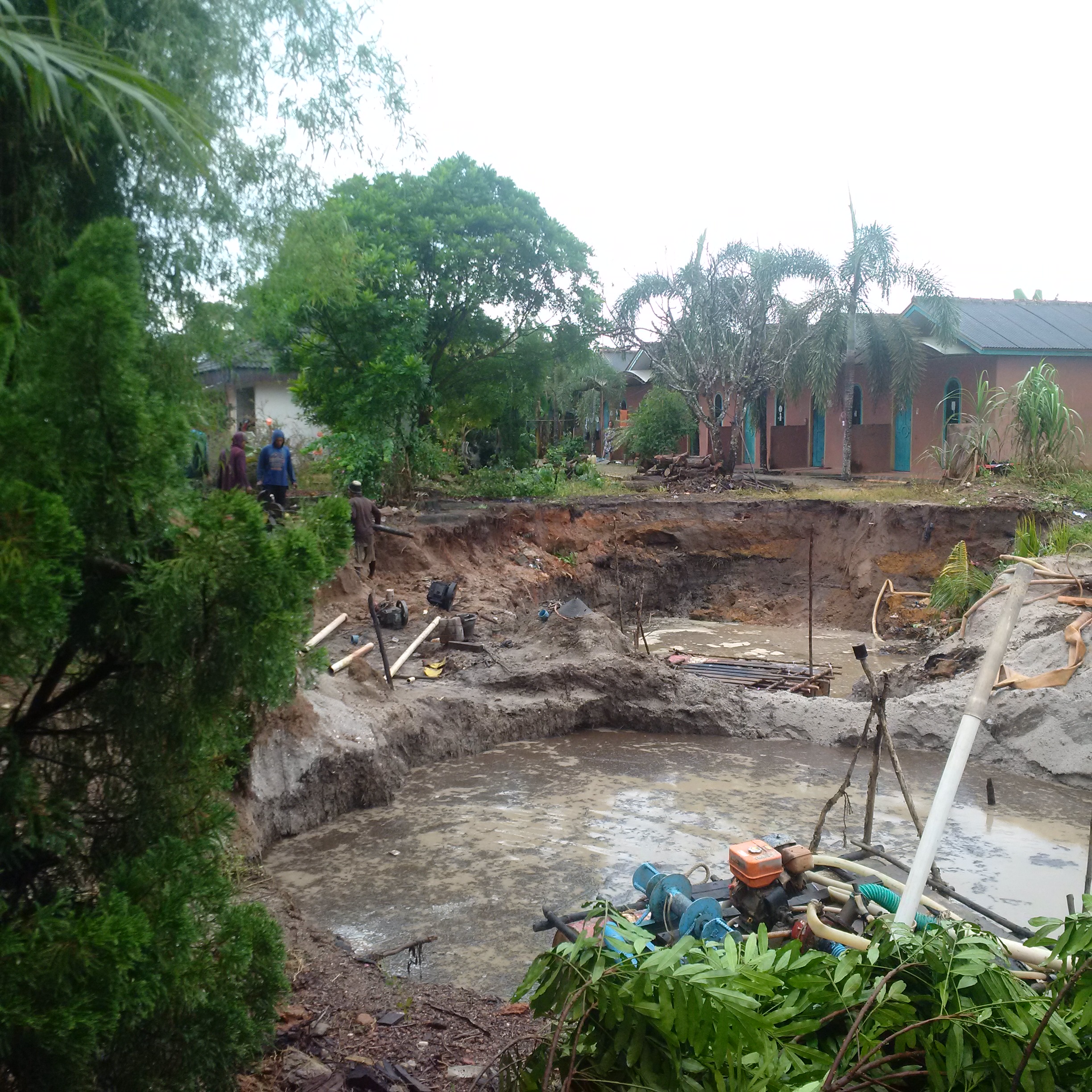 Kerusakan lingkungan akibat penambangan terus terjadi di Babel, seperti di Kabupaten Bangka