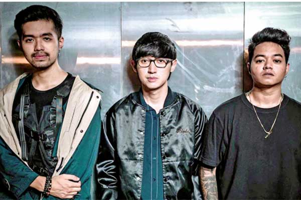 Grup band Weird Genius