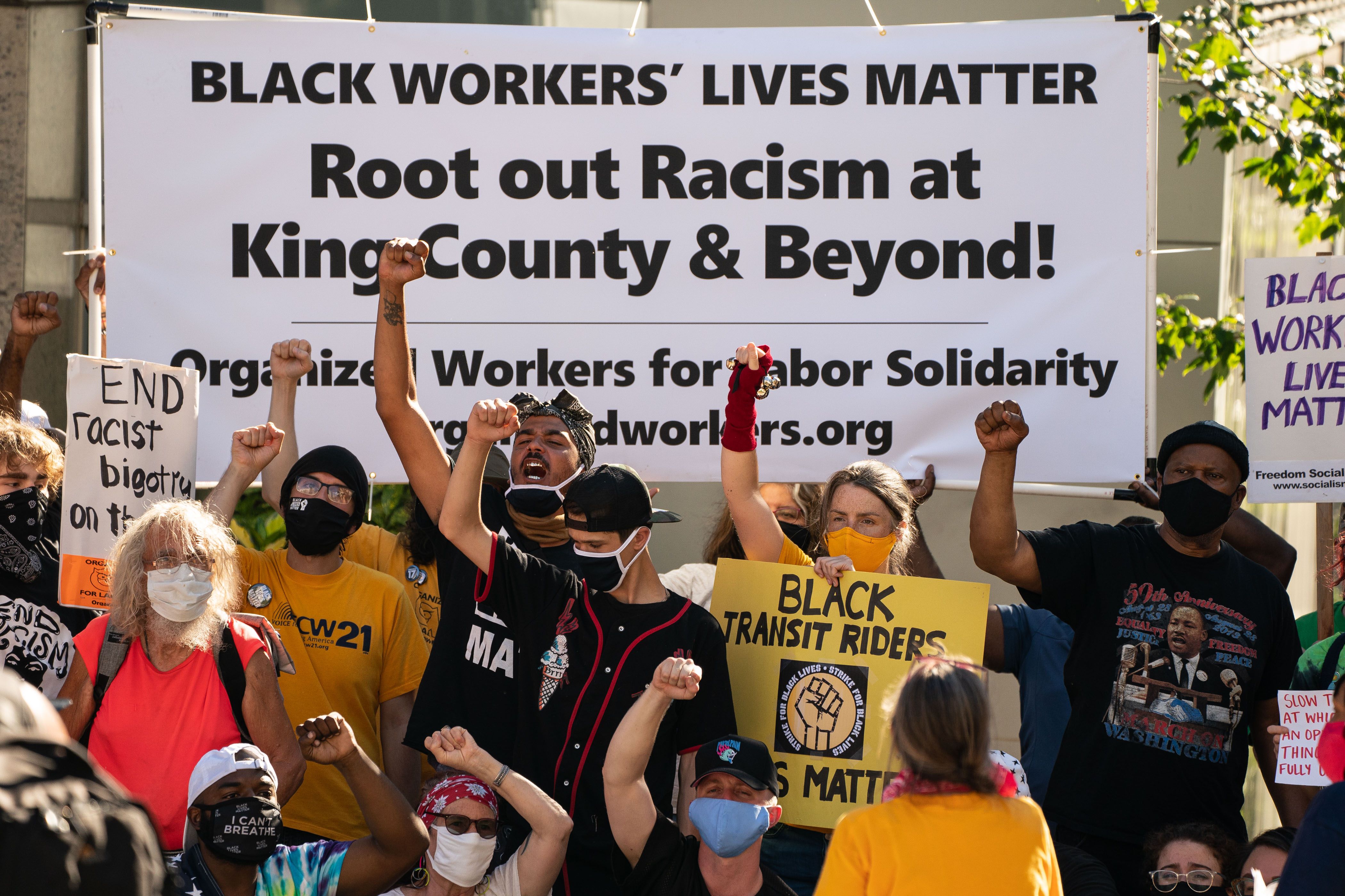 Para pekerja AS mengikuti aksi mogok Strike for Black Lives.