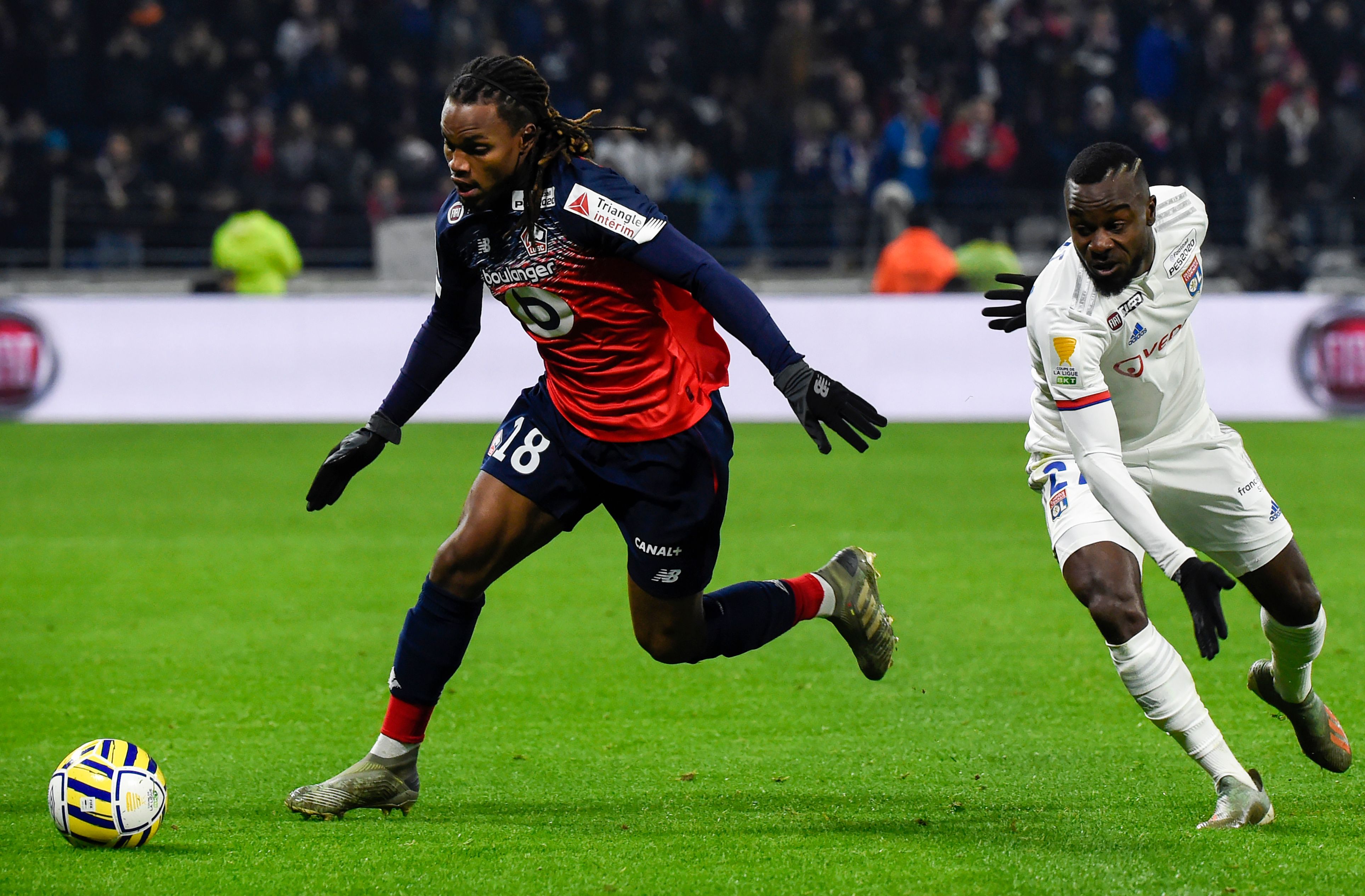 Gelandang Lille Renato Sanches (kiri)