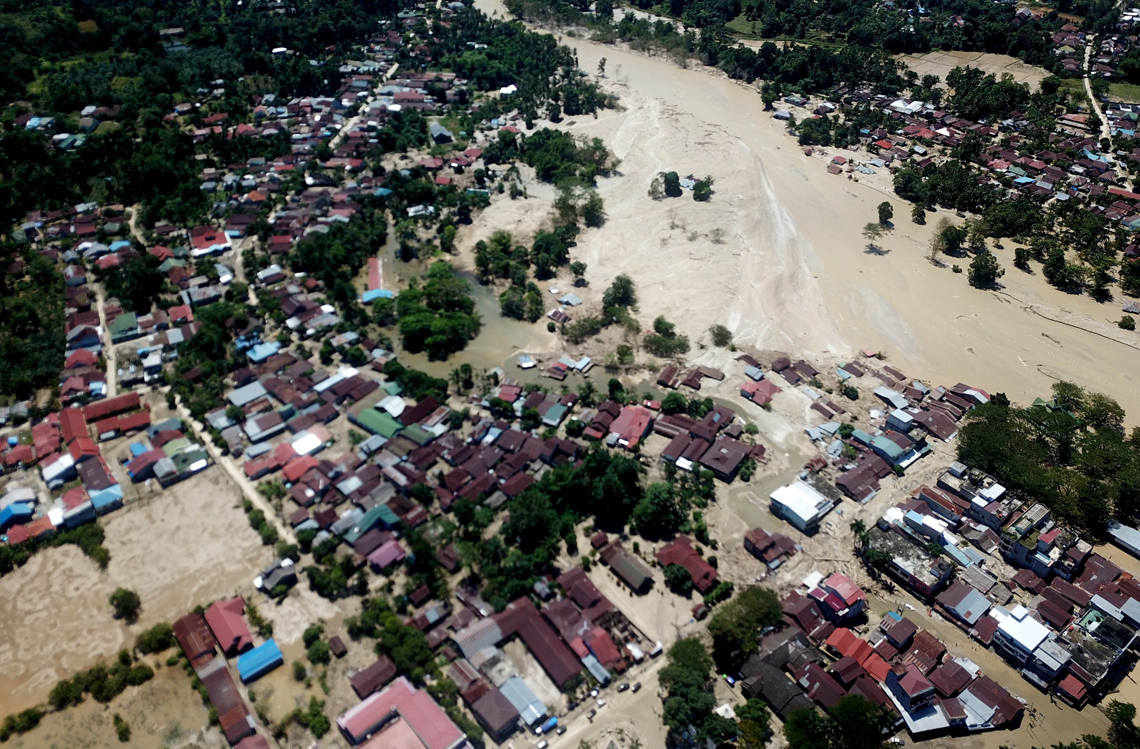 Dampak banjir bandang di Luwu Utara, Sulawesi Selatan