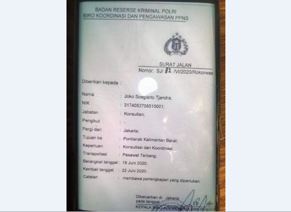 Surat jalan untu buronan korupsi Djoko S Tjandra  