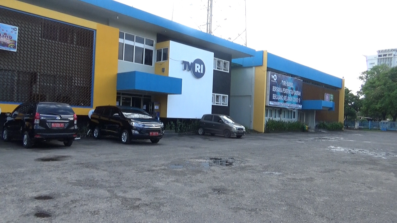  Kantor Stasiun TVRI Sumsel ditutup sepekan, setelah satu karyawan meninggal dengan konfirmasi positif covid.