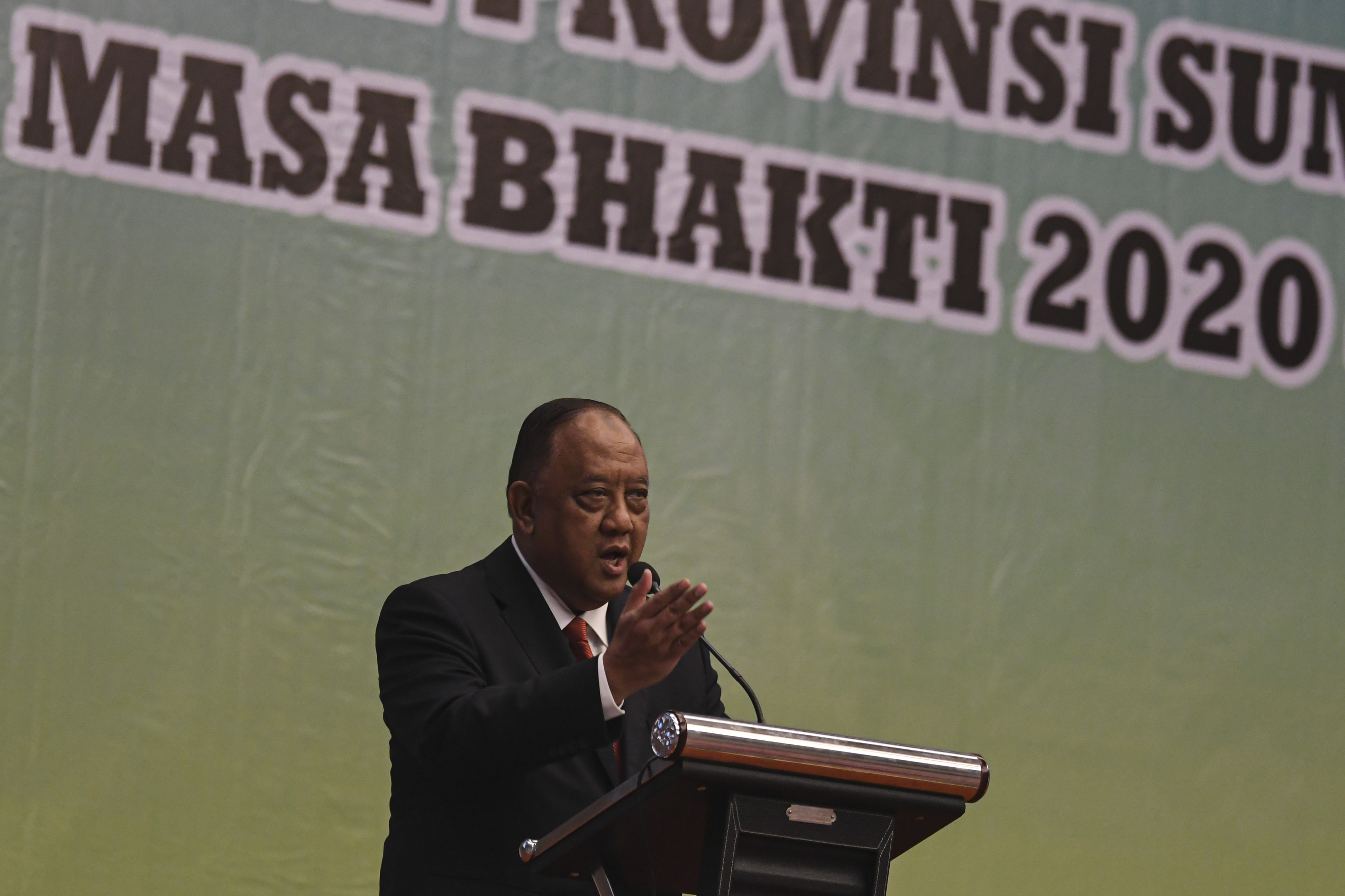 Ketua umum KONI Pusat Marciano Norman