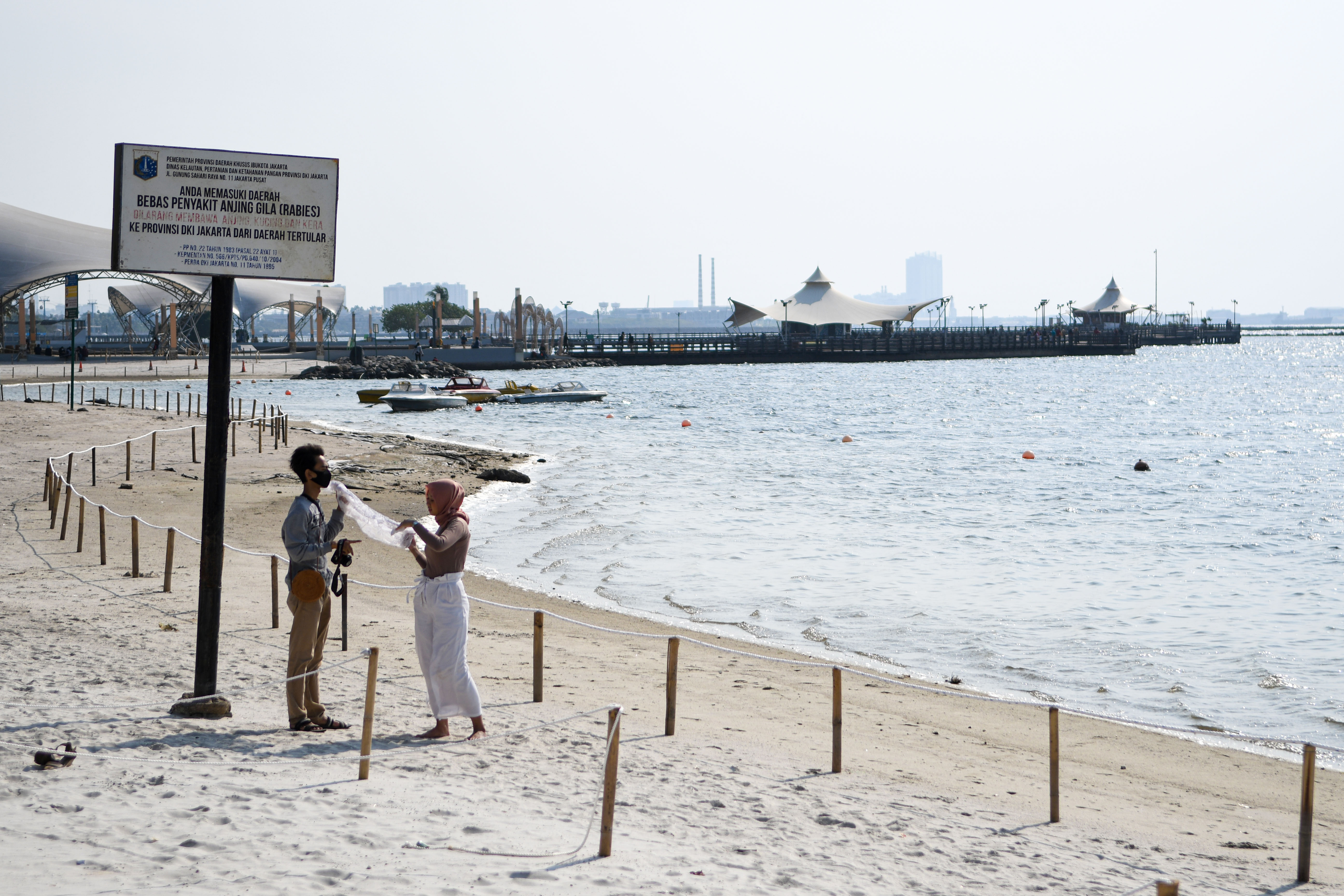 Pantai Ancol di Jakarta