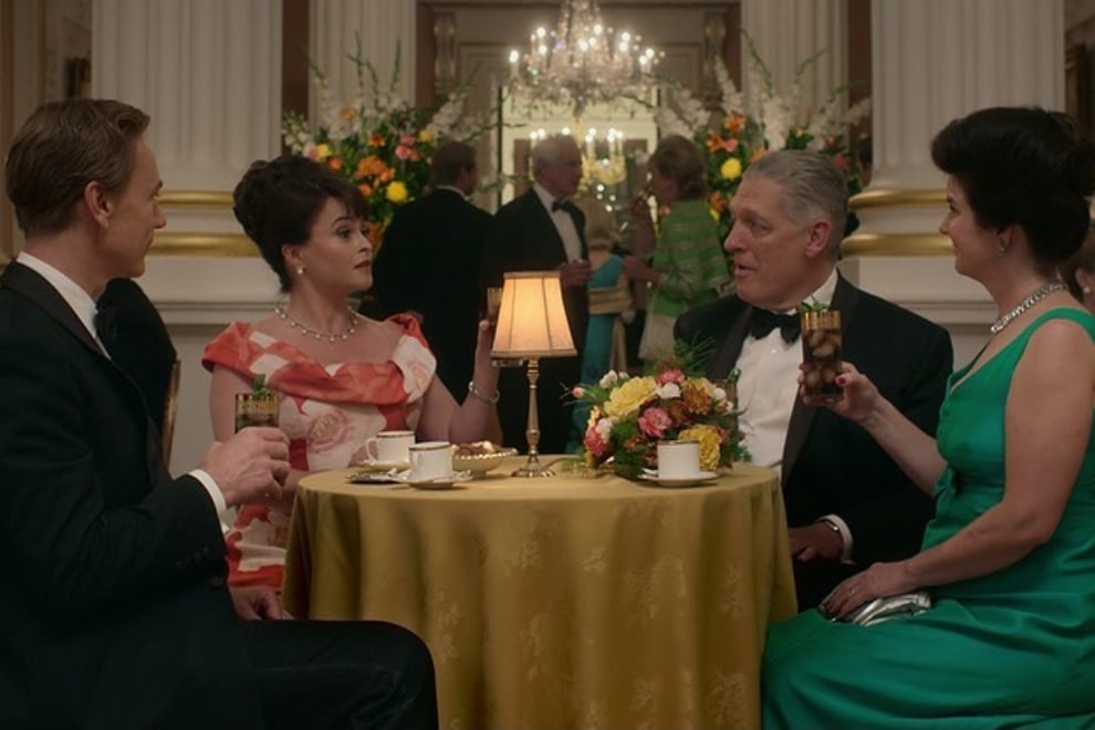 Pada musim ketiga The Crown, Putri Margaret diperankan Helena Bonham Carter. 