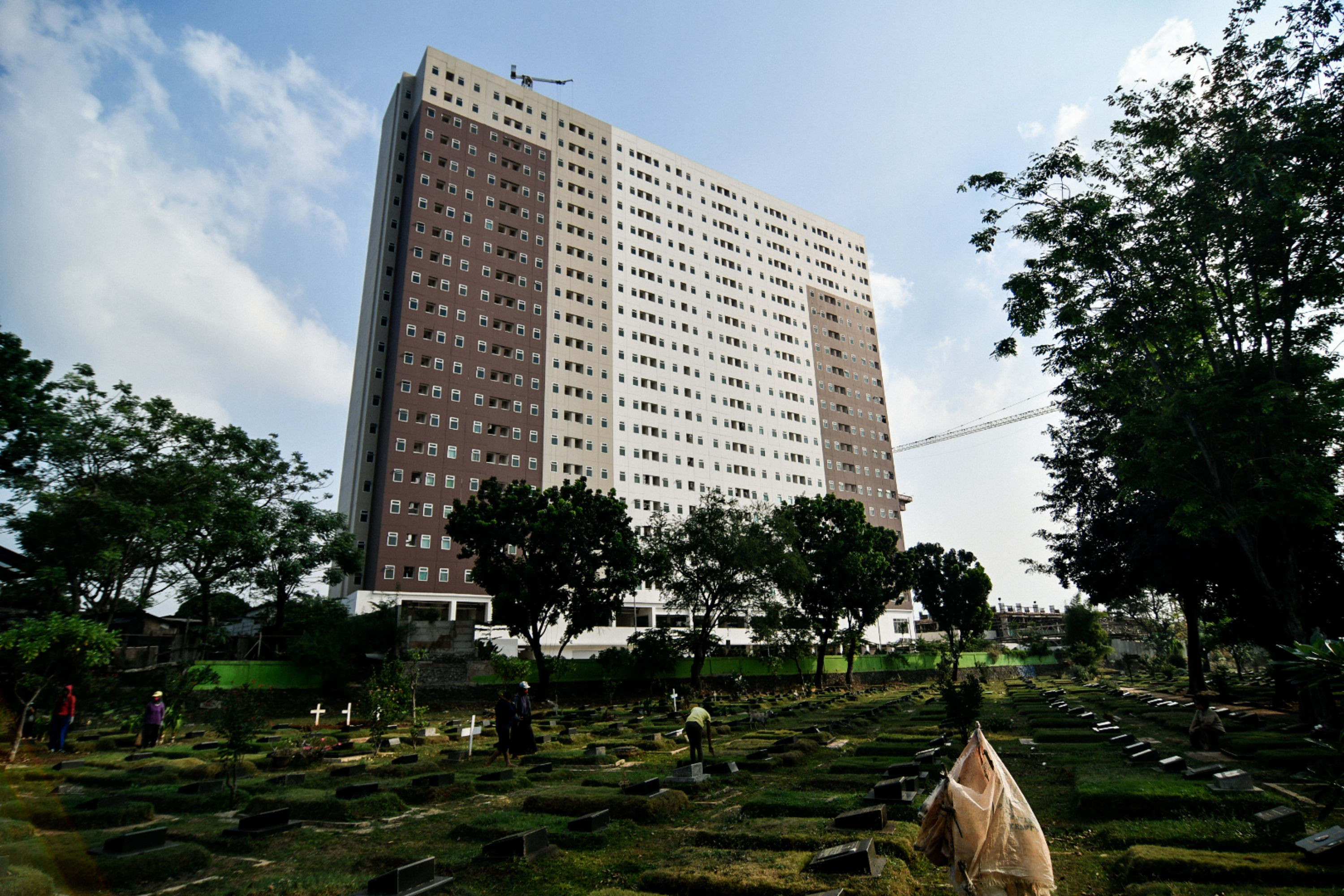 Rusunami Klapa Village, Pondok Kelapa, Jakarta Timur, Jumat (17/7/2020).