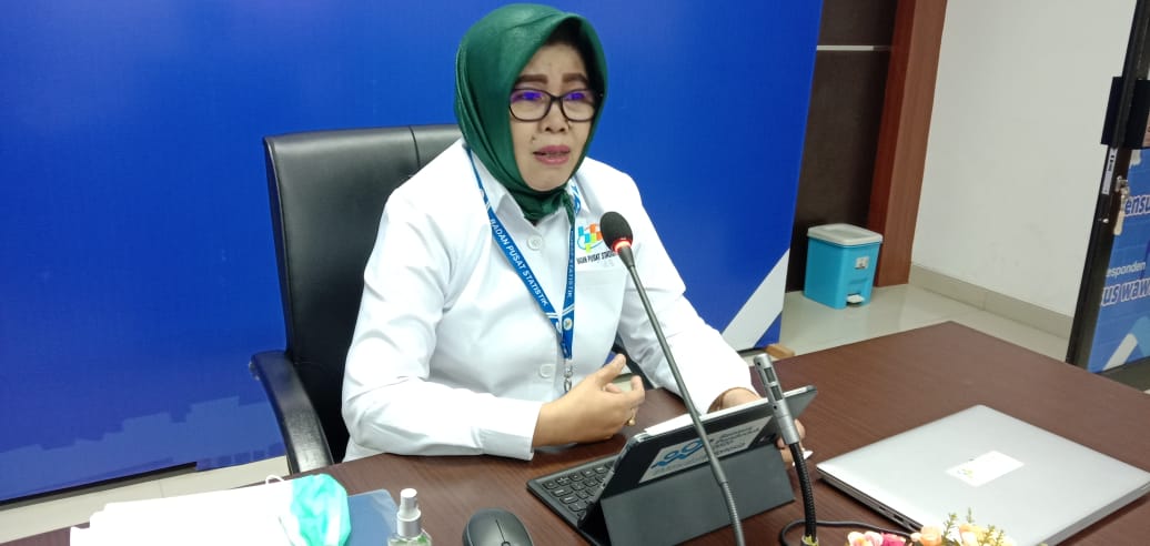 Kepala BPS Sumsel Endang Triwahyuningsih memberingan keterangan pers di Palembang, Rabu (15/7).