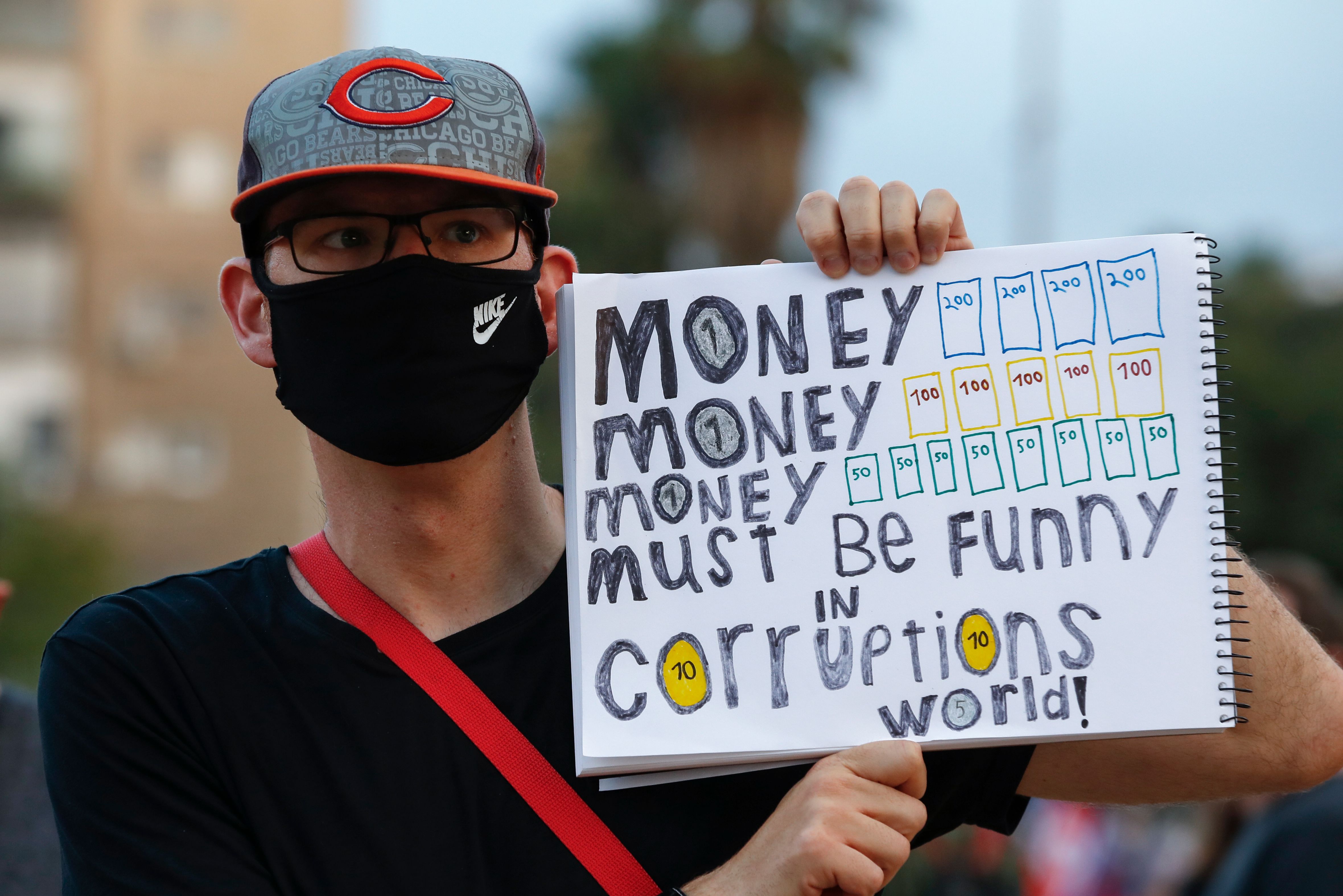 Warga Israel memprotes penanganan covid-19 oleh pemerintah hingga berdampak pada sisi ekonomi