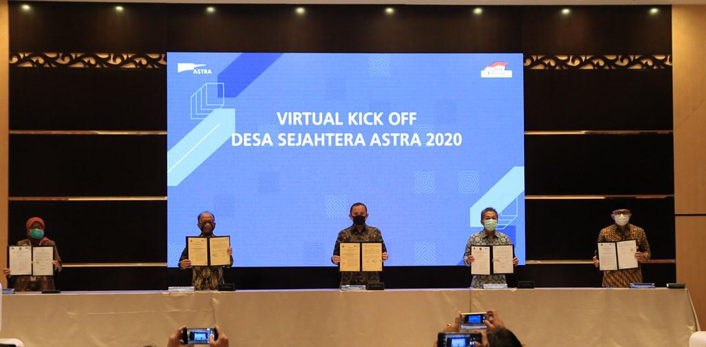 Penandatanganan nota kesepahaman pengembangan DSA dengan Kemendes. 