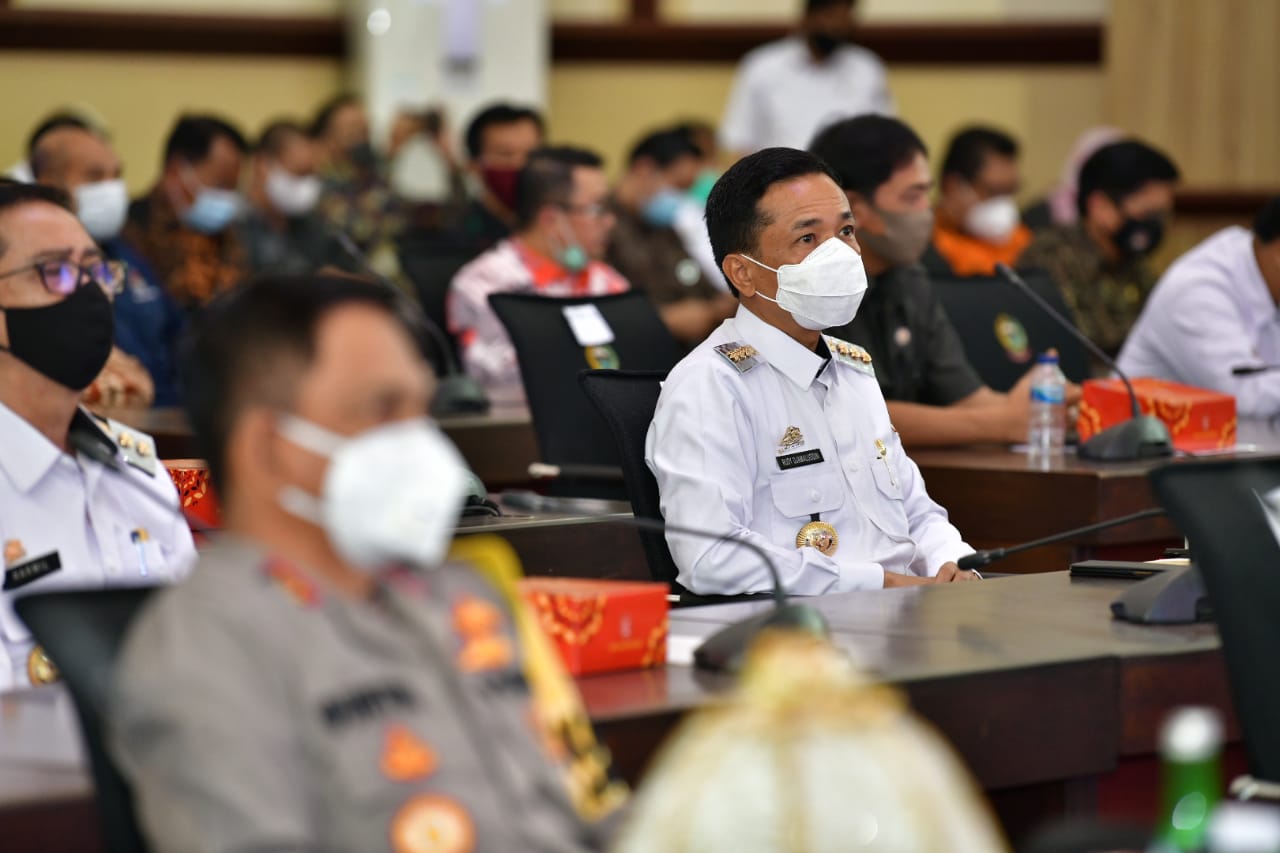Dalam empat bulan tiga penjabat Wali Kota Makassar mengeluarkan perwali pengendalian covid-19