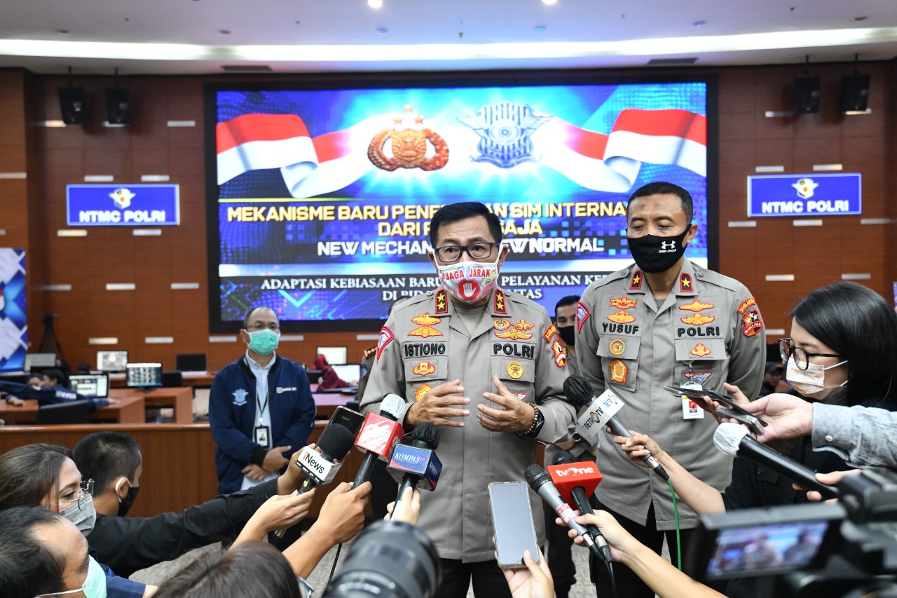 SIM Internasional daring