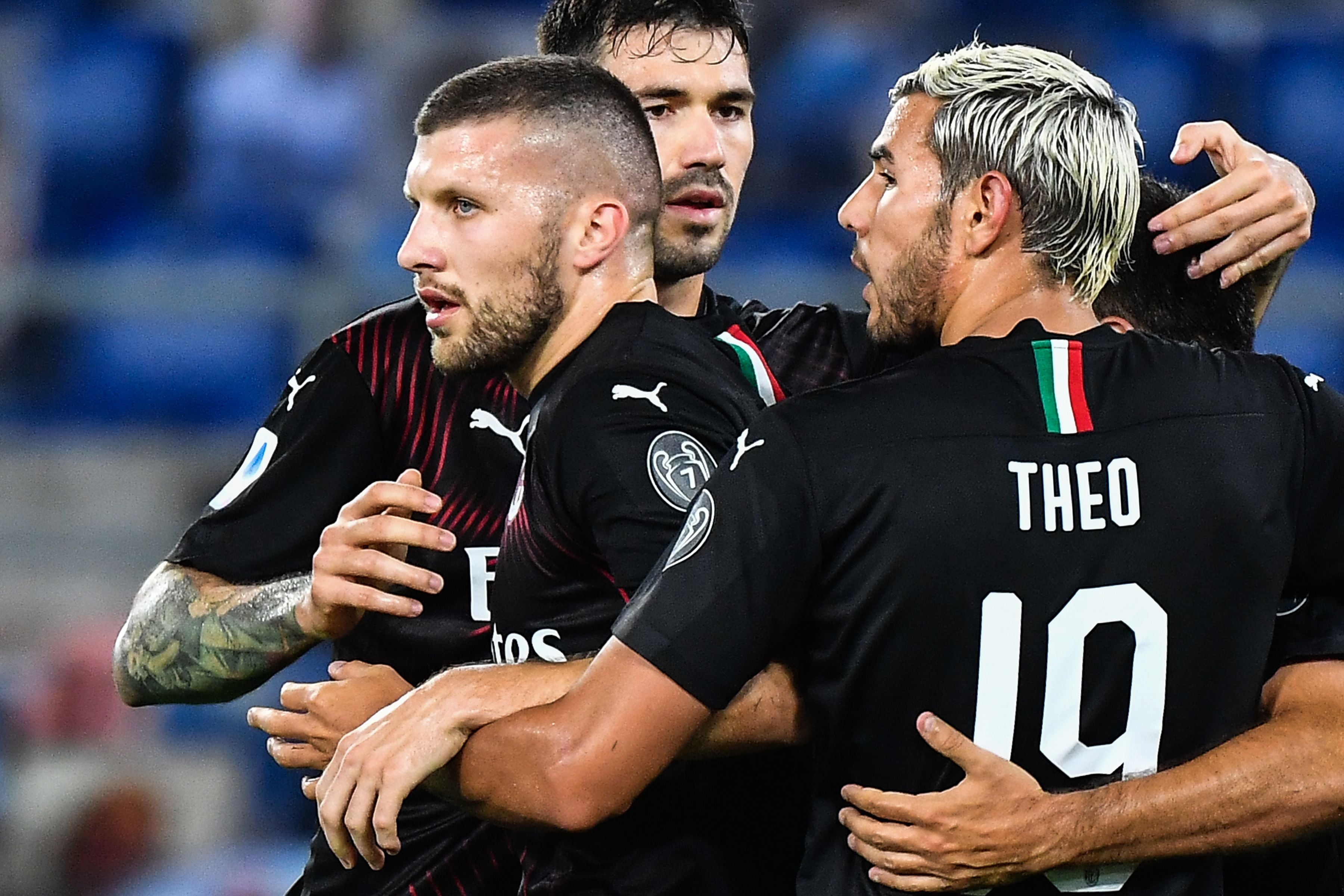 Usai Gasak Lazio, Milan Ambisi Tekuk Juventus