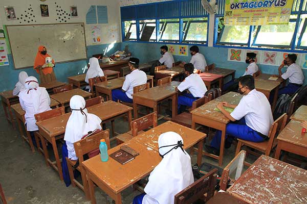 Proses belajar mengajar di sekolah