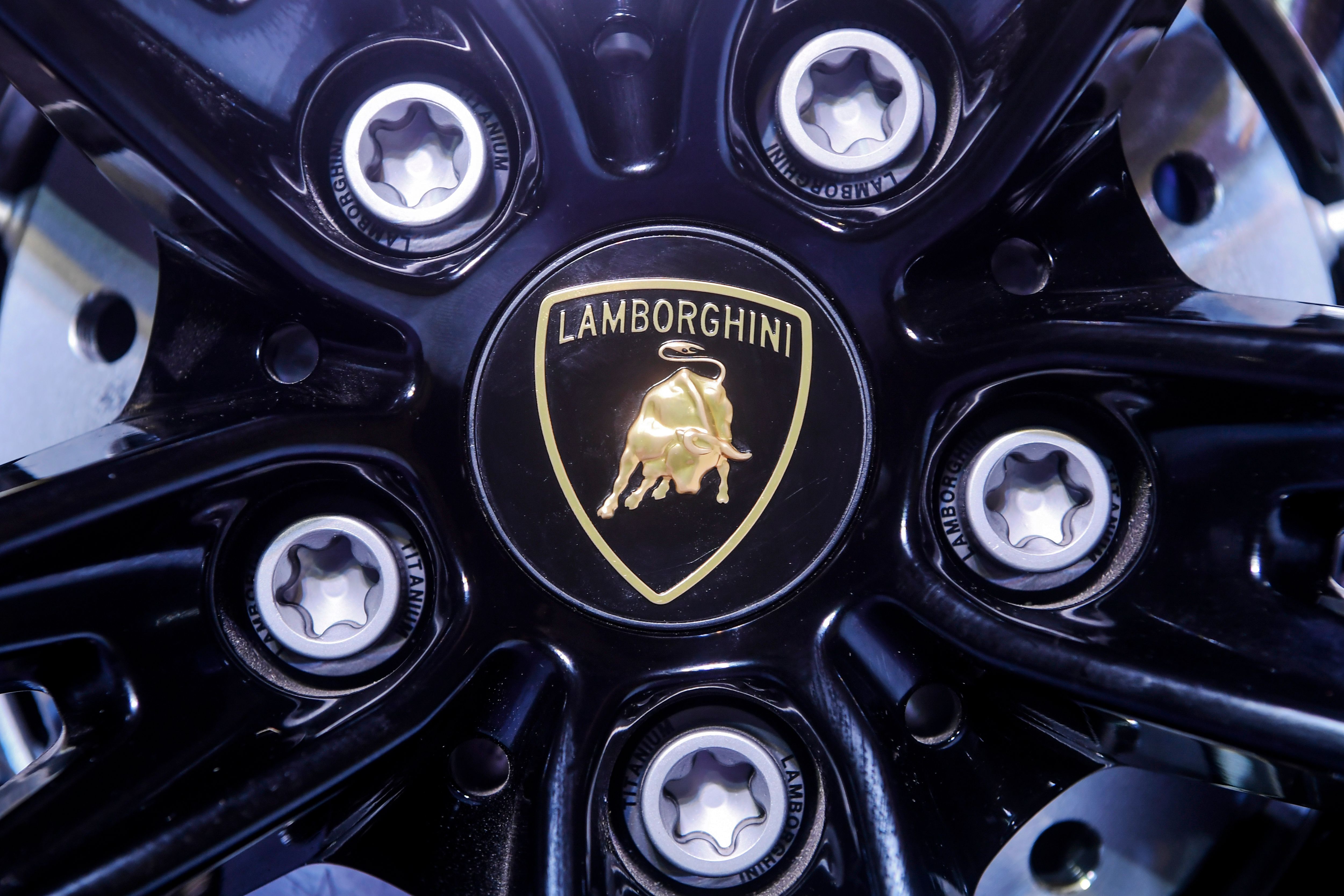 Logo Lamborghini