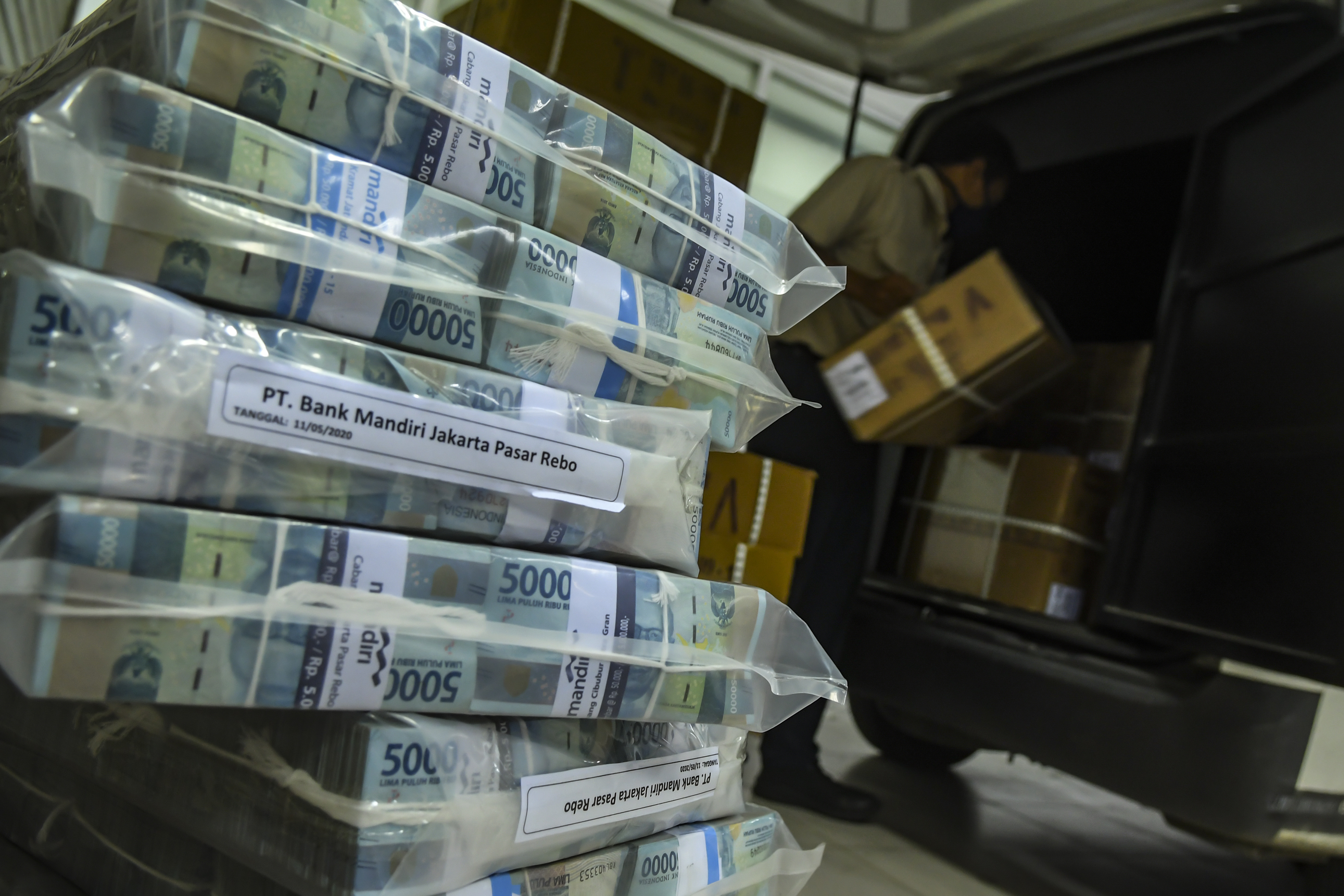 Hingga 14 Juli 2020, BI telah menambah likuiditas (quantitative easing) di perbankan sekitar Rp633,24 triliun.