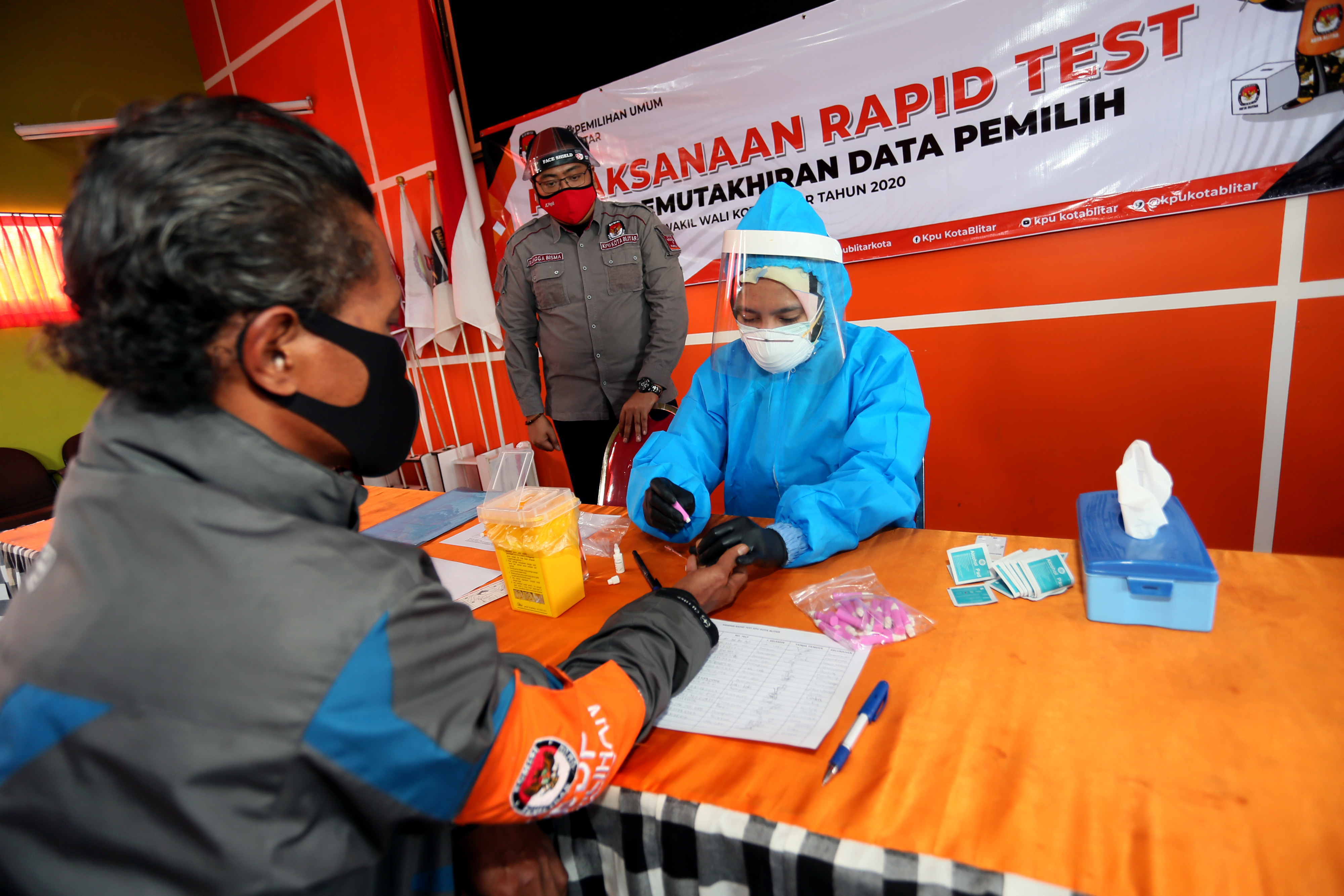 RAPID TEST PETUGAS PPDP PEMILU SERENTAK 2020