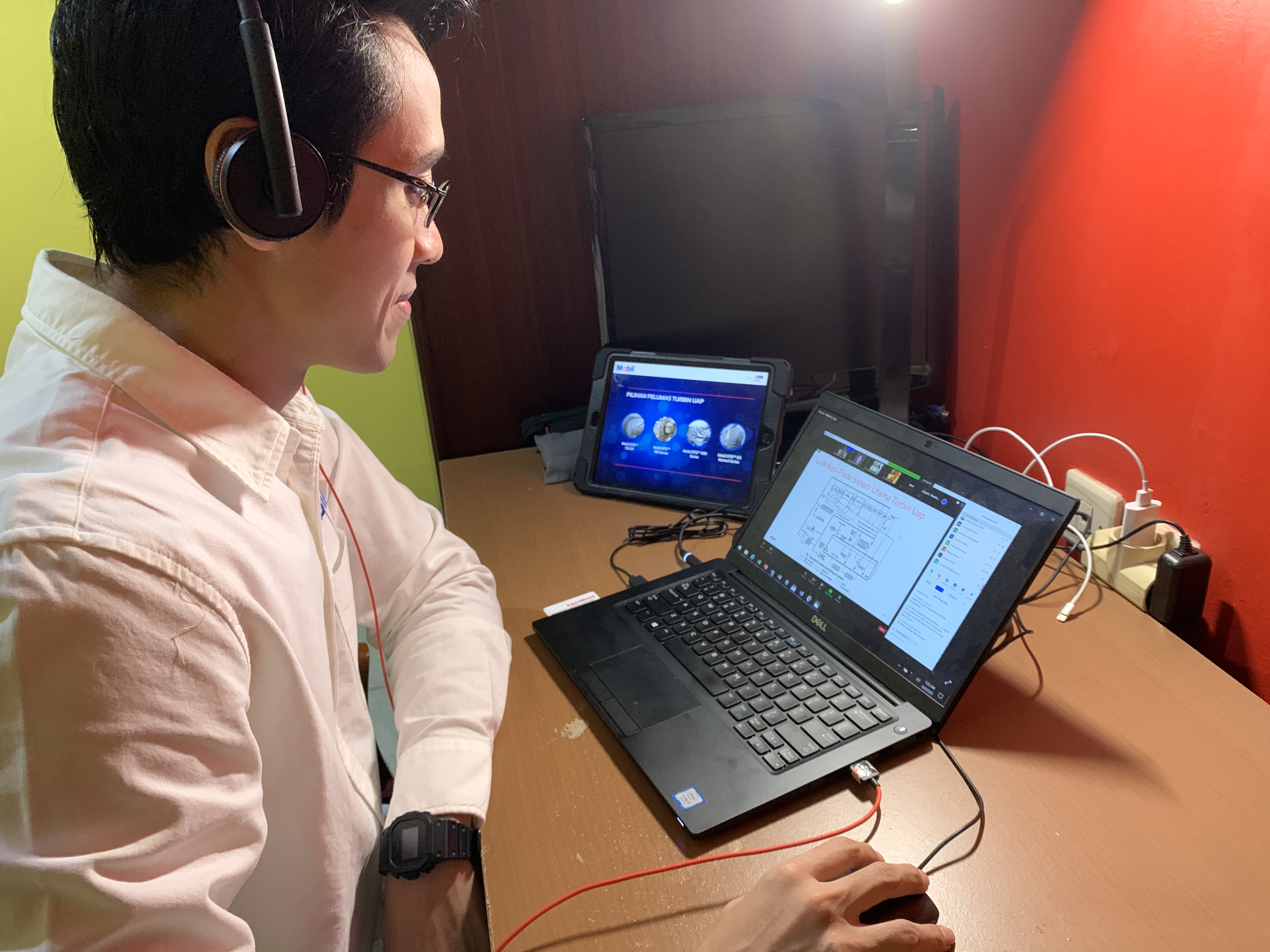 PT EMLI memberikan edukasi melalui webinar. 