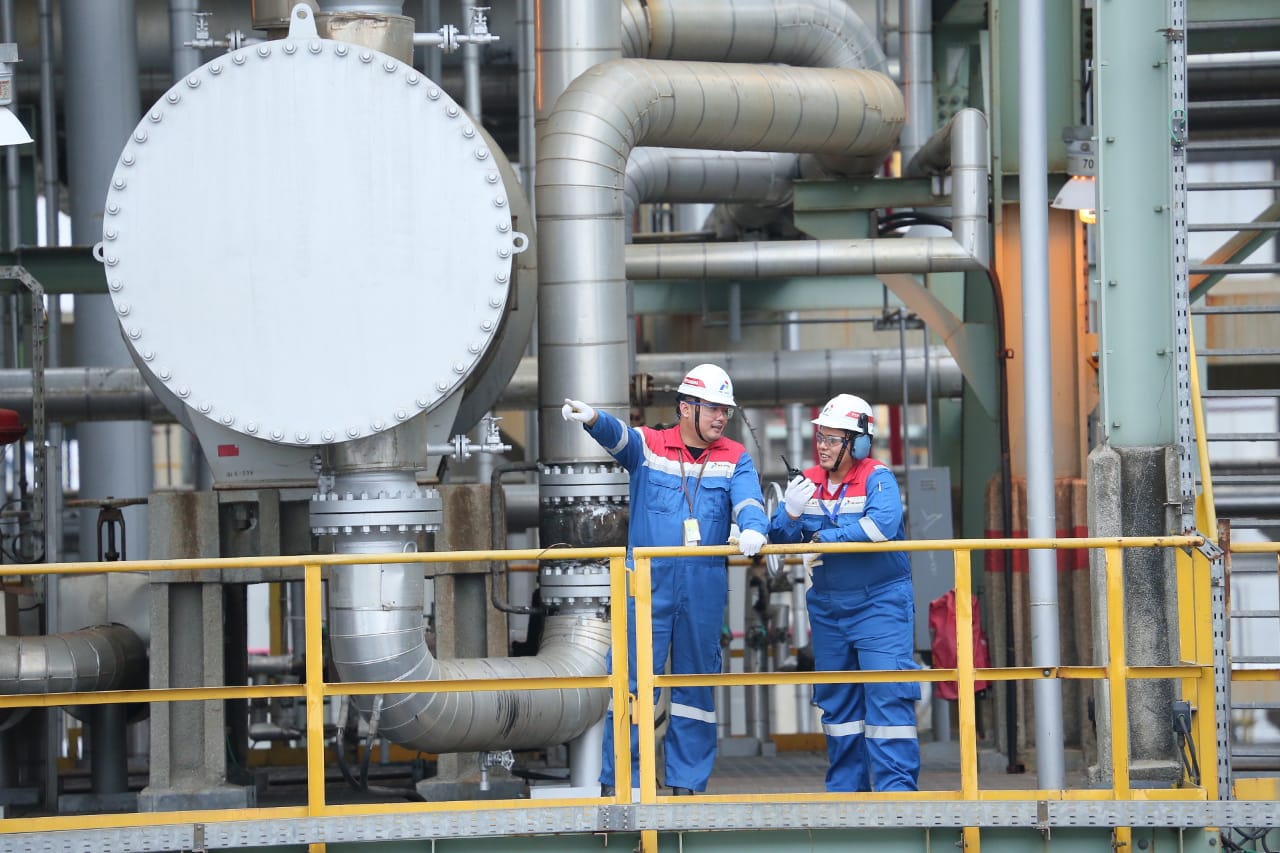 Kilang Refinary Pertamina Cilacap 