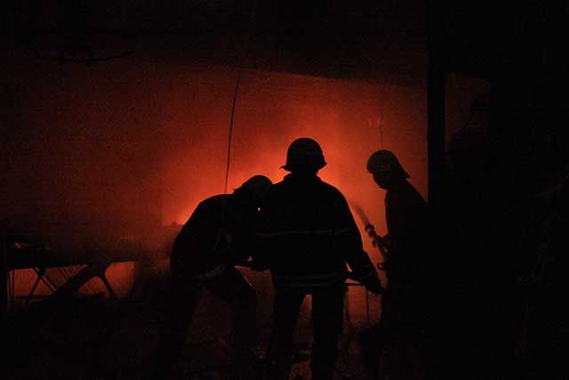 Ilustrasi kebakaran.  